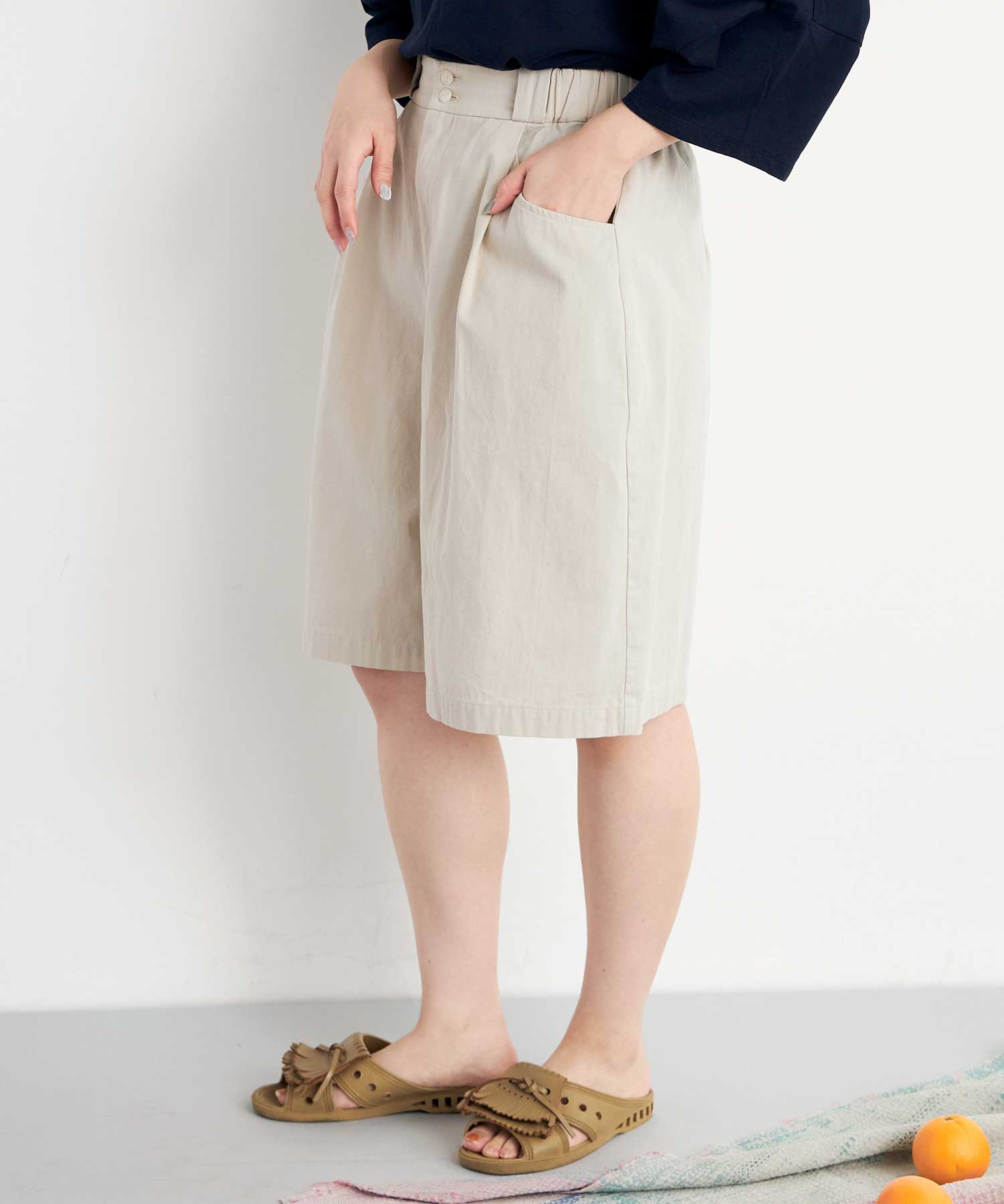 Front Tuck Twill Shorts ショートパンツサイズM Her lip to パンツ Front Tuck Twill Shorts レディース