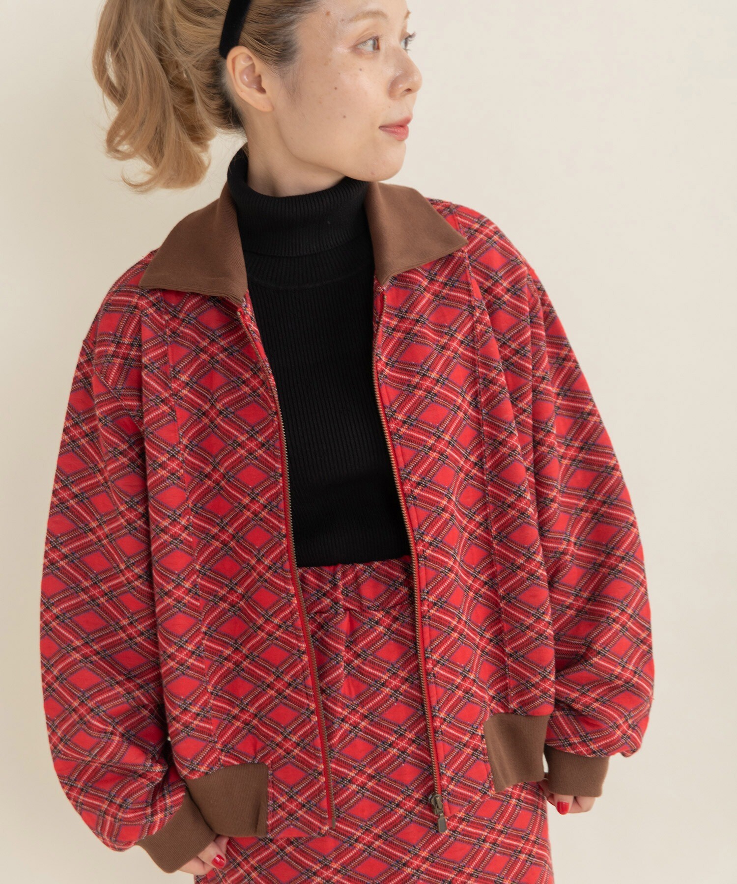 AMBIDEX Store チェック柄キルトジャカード ブルゾン(F アカ): CHILD WOMAN