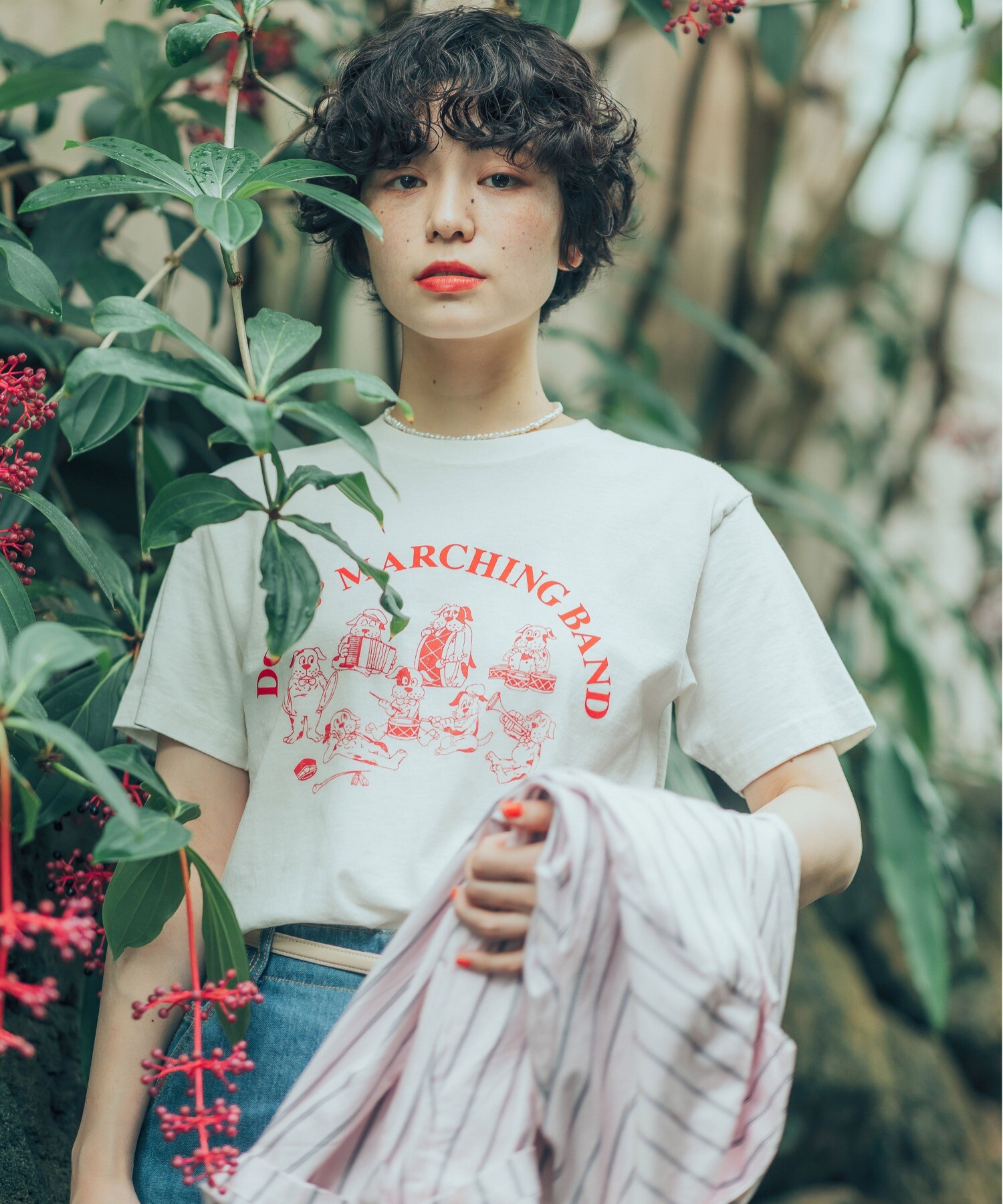 16/-空紡糸天竺 犬の鼓笛隊プリントTシャツ