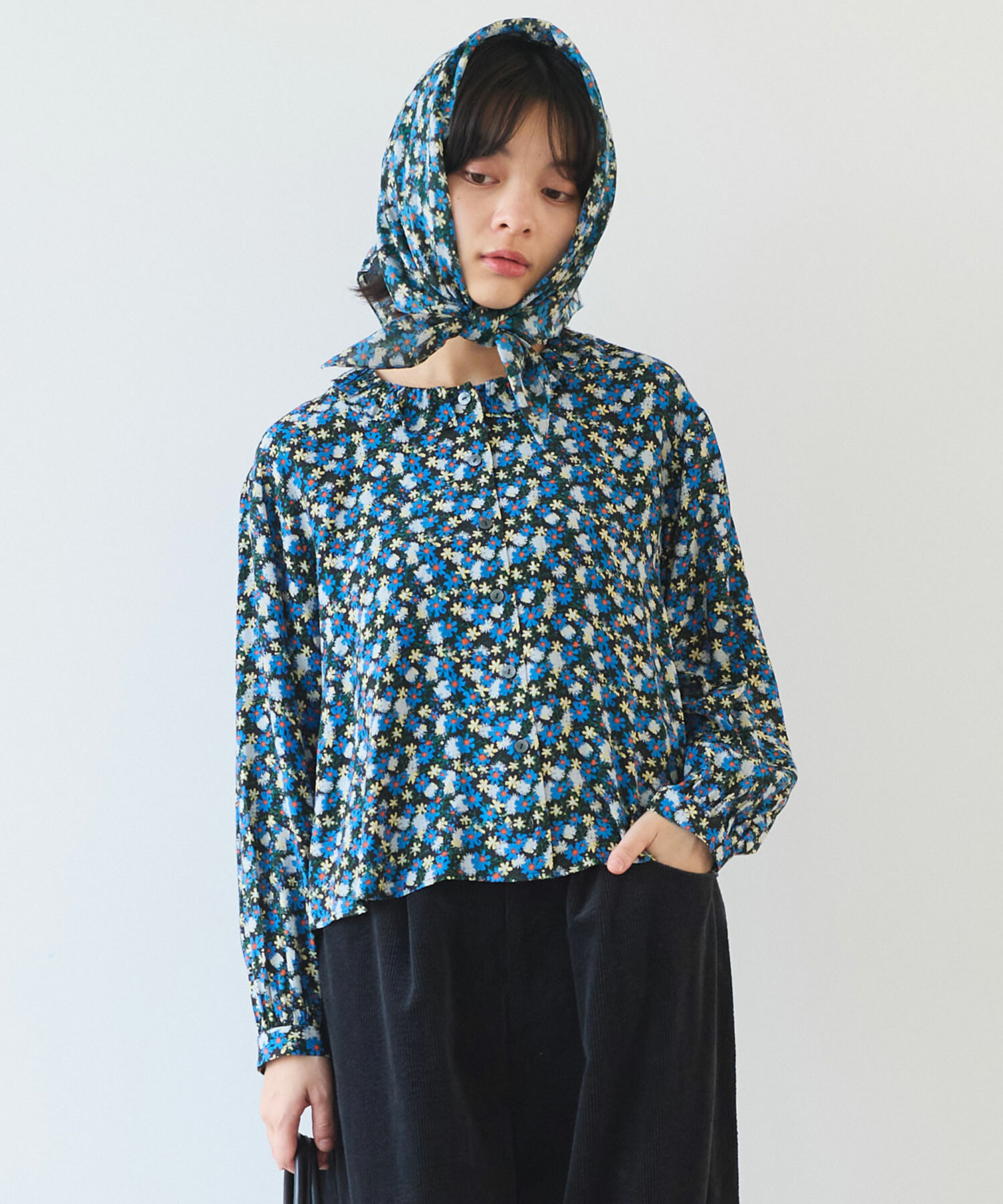 bulle de savon indigo flower プリント ブルゾン bulle de savon indigo flower プリント ブルゾン bulle de