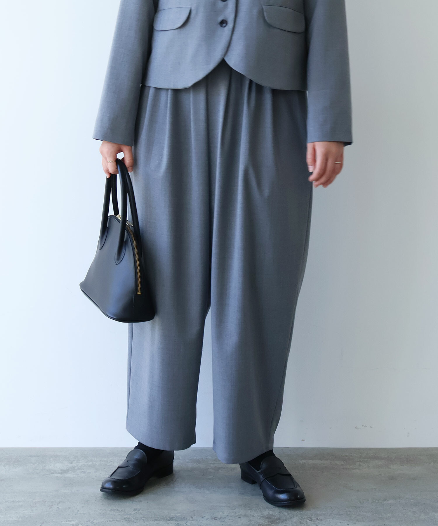 AMBIDEX Store 〇 2 / 80 TWツイル タックパンツ(F クロ): bulle de savon