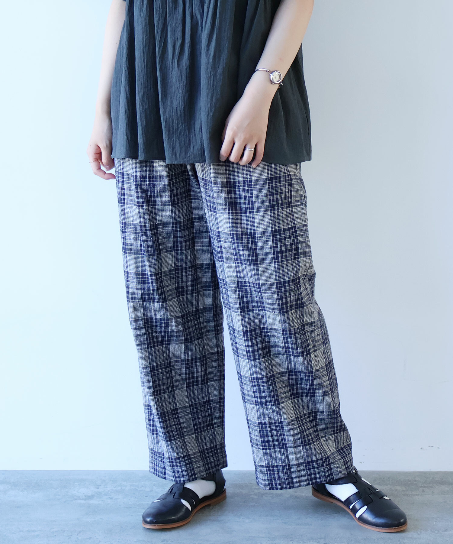 ネイビー model:163cm