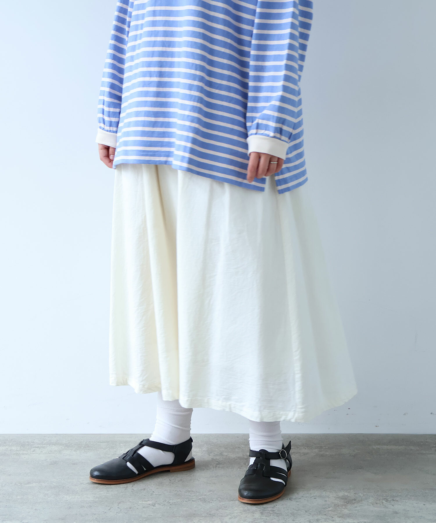 アイボリー model:163cm