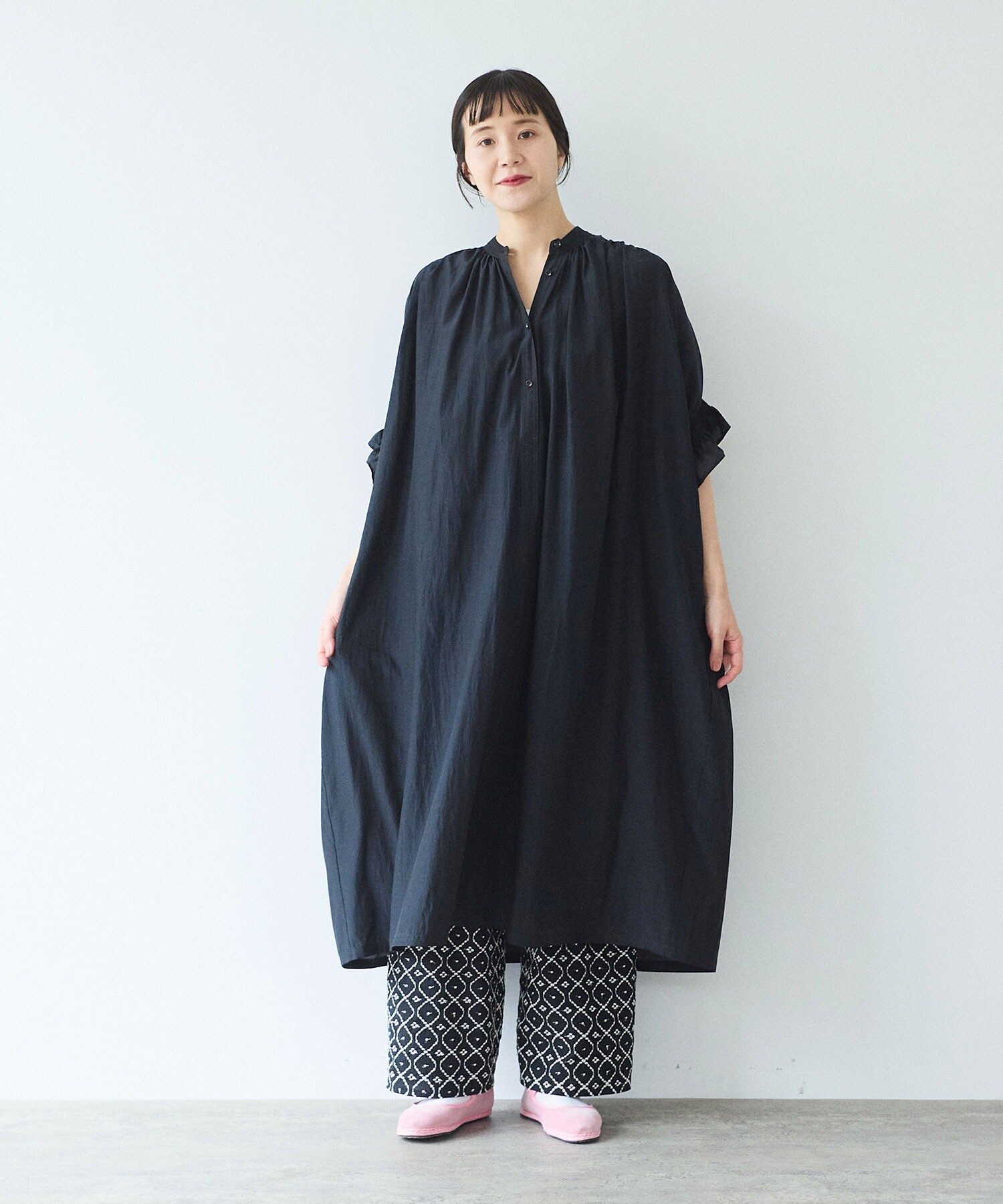 AMBIDEX Store 100/1Cotton/Cupra gather sleeves ワンピース(F クロ