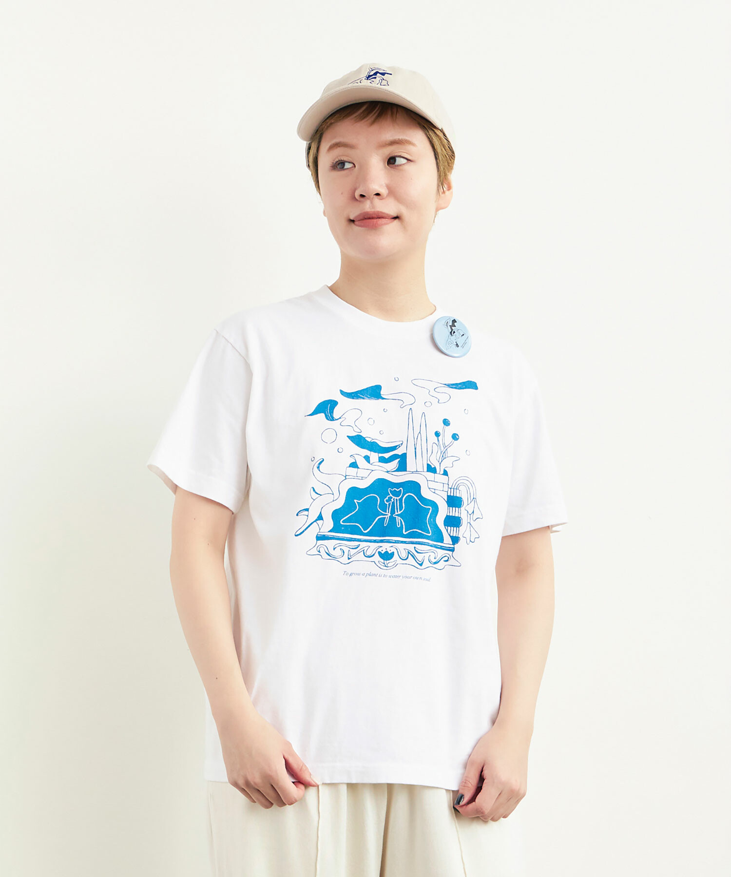 WHITE model:164cm size:M