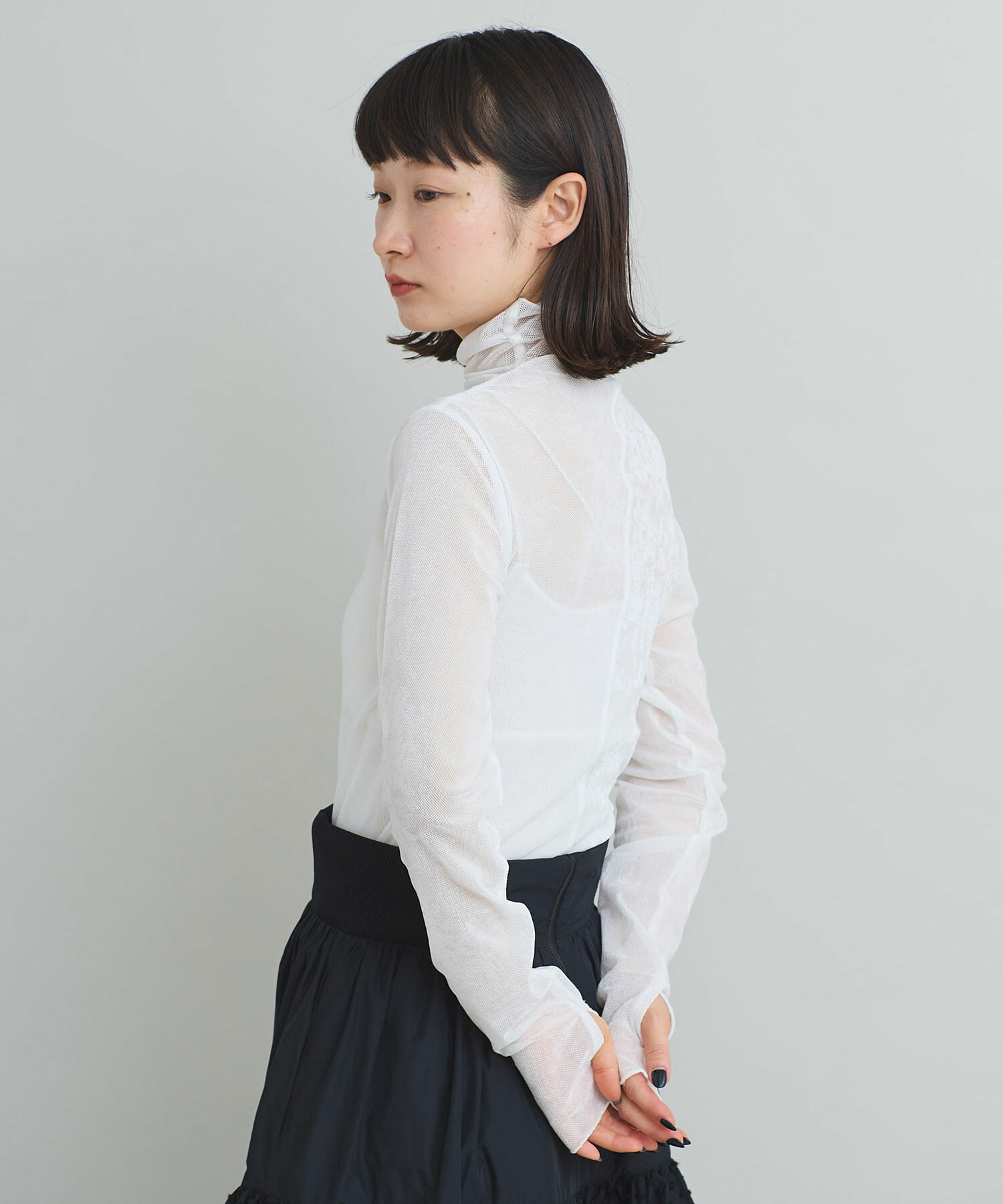 AMBIDEX Store ブライトフロッキーチュール ハイネックプルオーバー(F