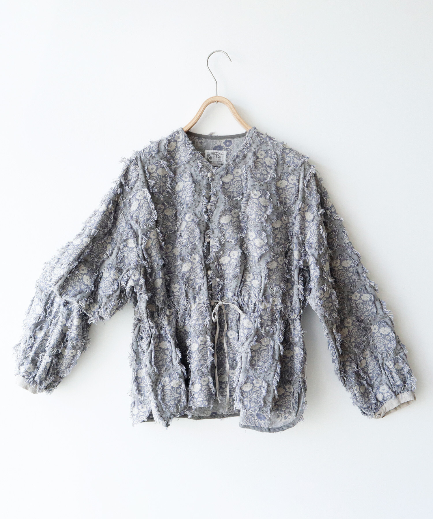 ANAI ♦︎美品♦︎ブラウス サテンアムンゼンラッフルタイブラウス | ANAYI/アナイ | 三越