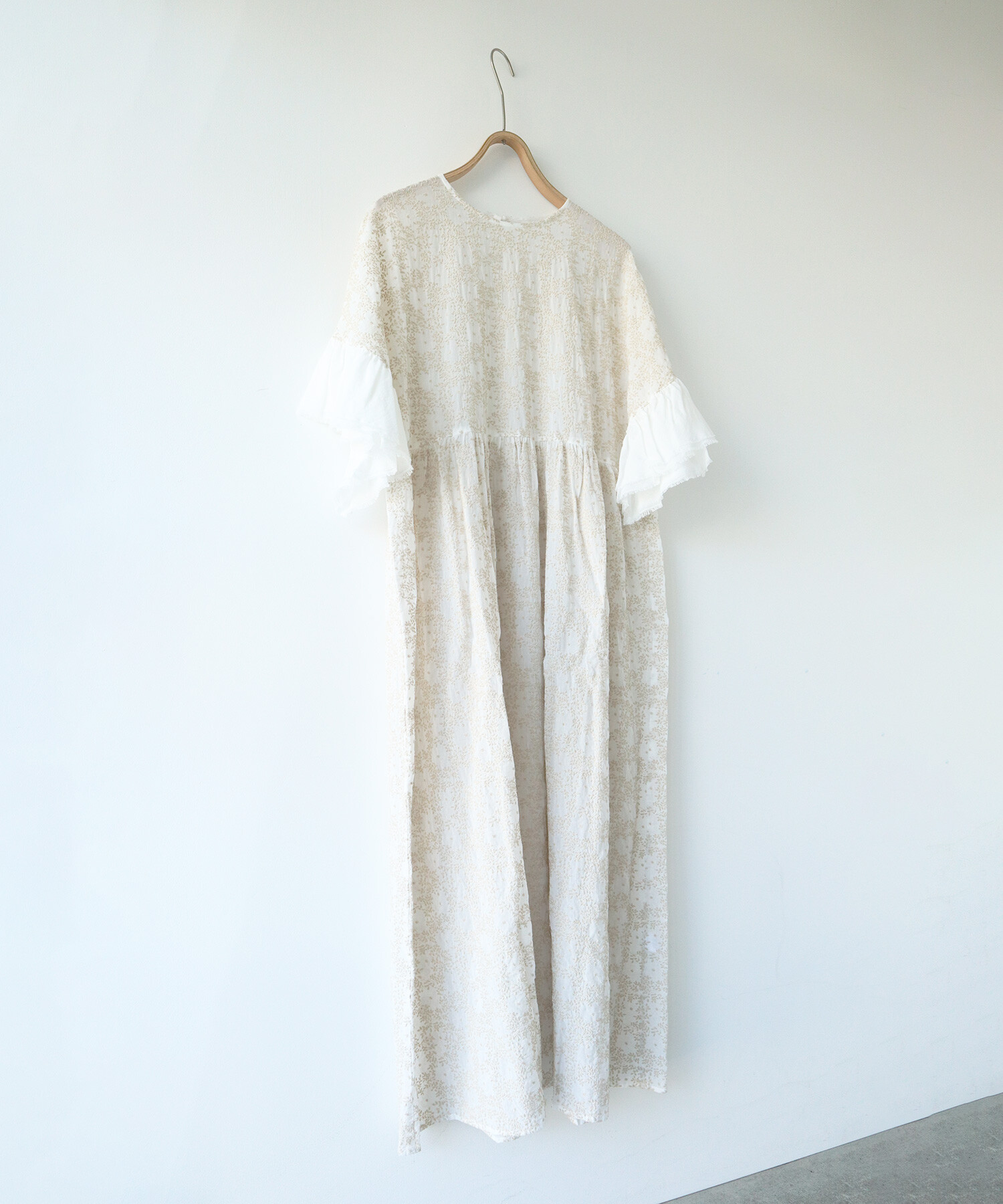 AMBIDEX Store 〇trees embroidery フリルワンピース(F ミント