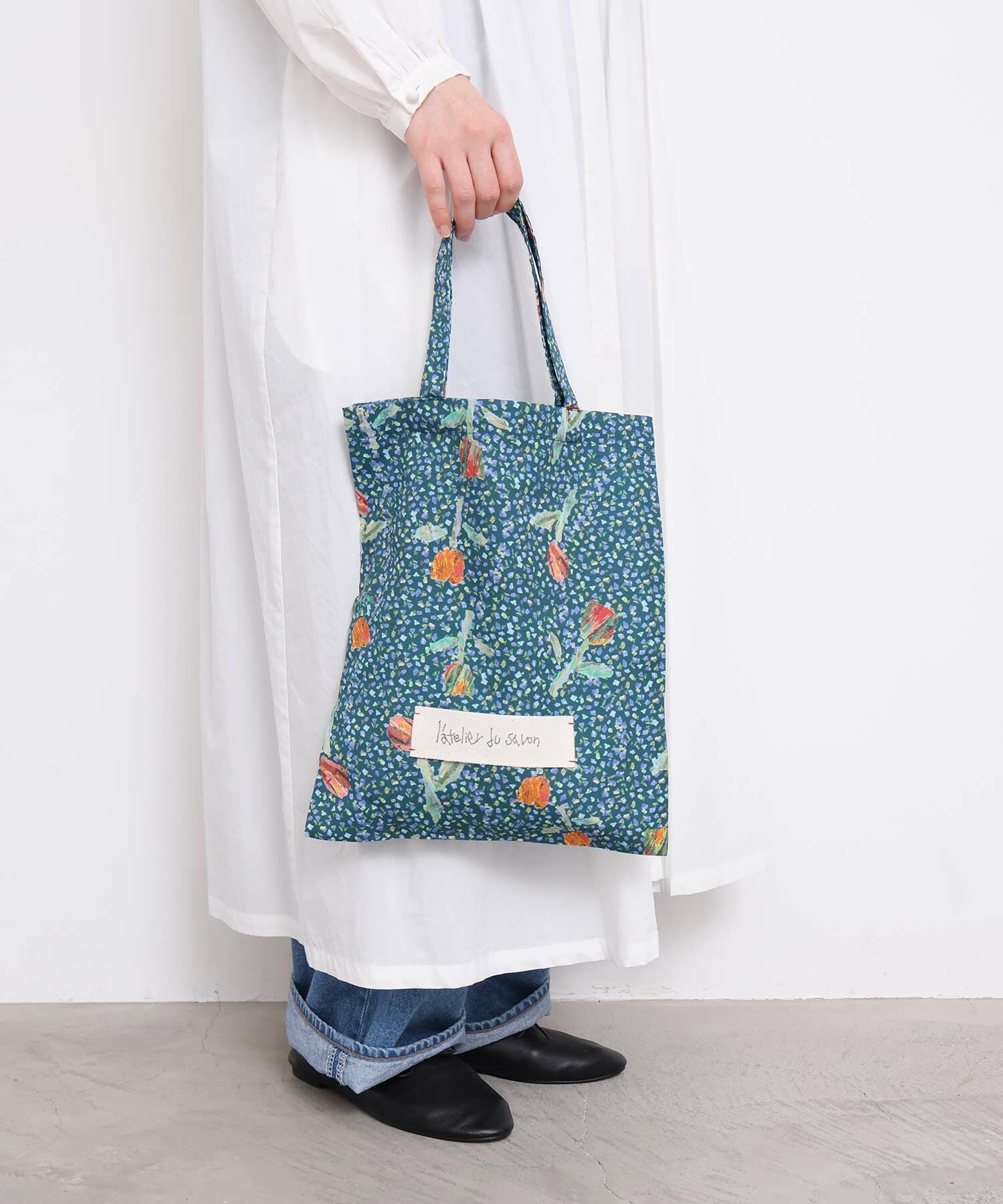 AMBIDEX Store ちぎり絵のチューリッププリント トートバッグ(F アカ