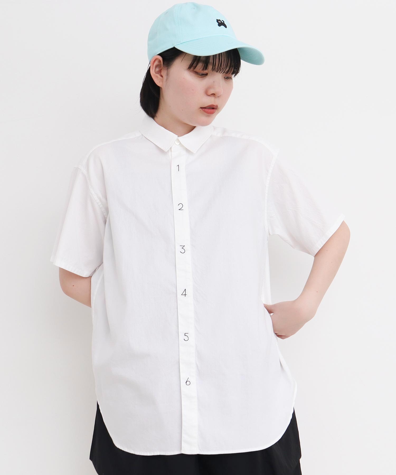AMBIDEX Store 80/2ピンオックス 数字刺繍半袖シャツ(F サックス