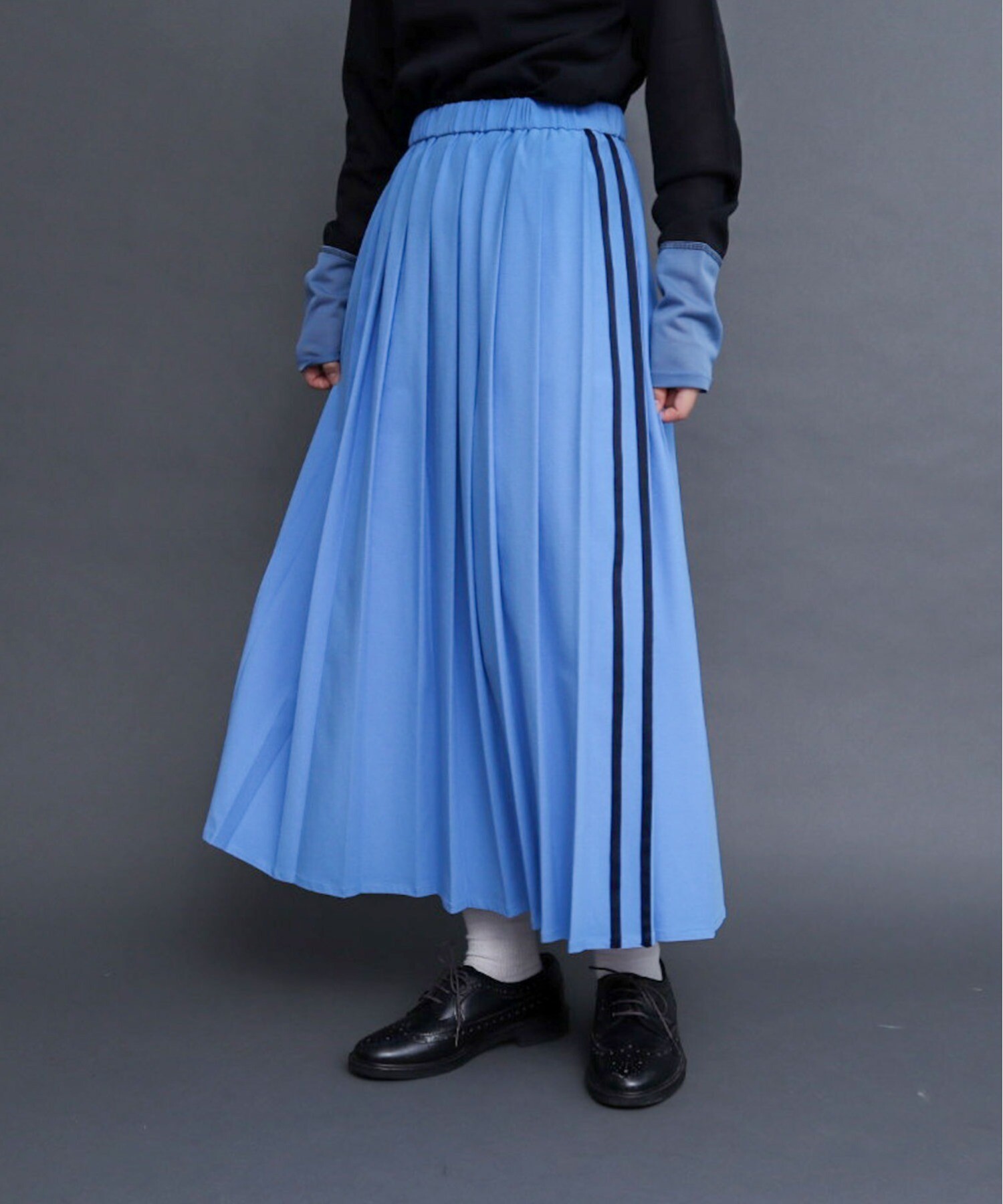 unknown blue 韓国　プリーツスカート　新品ウェスト66cm着丈76cm