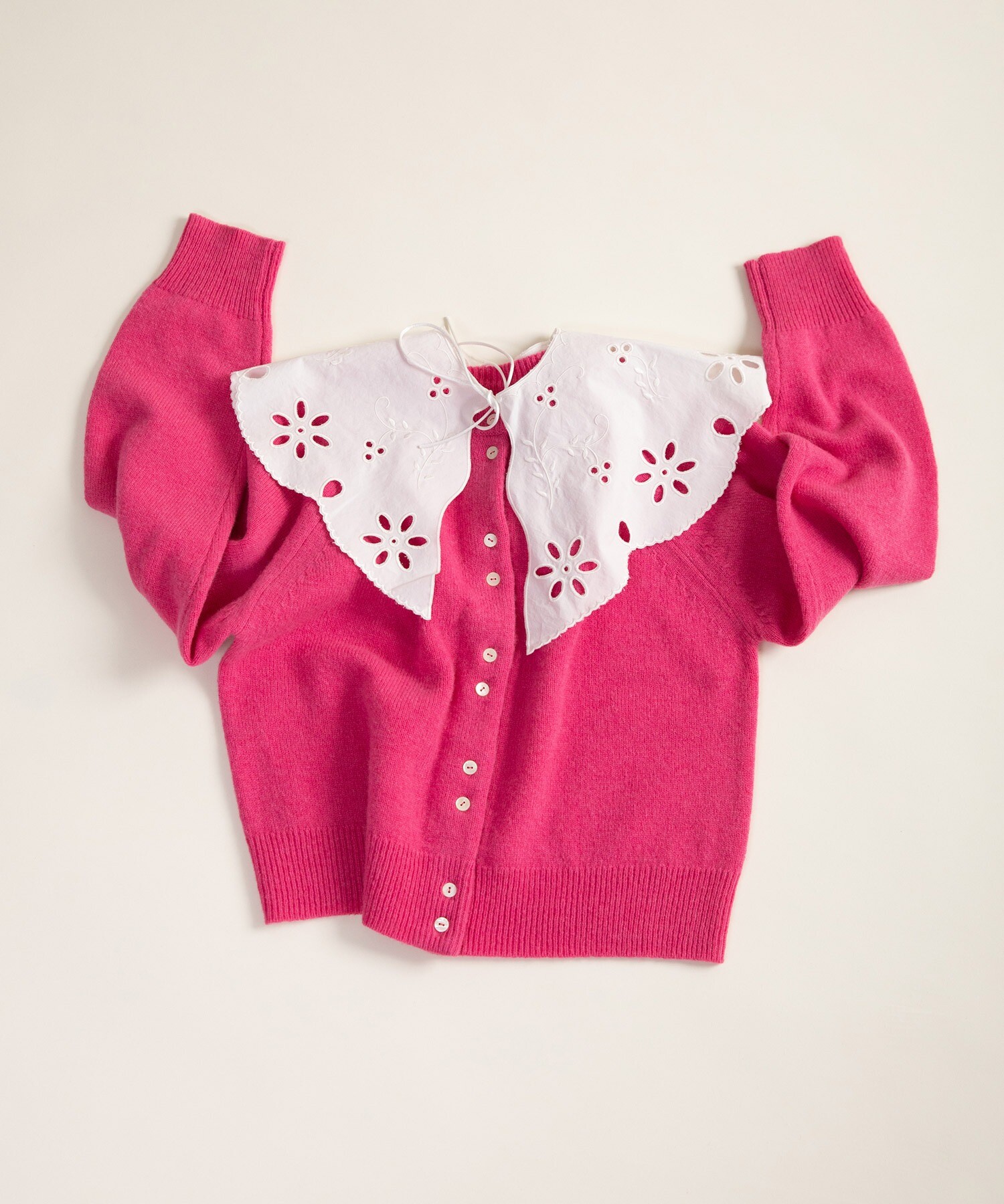 AMBIDEX Store ○2/15ラムウール 2つ釦カーディガン(F コン): CHILD WOMAN