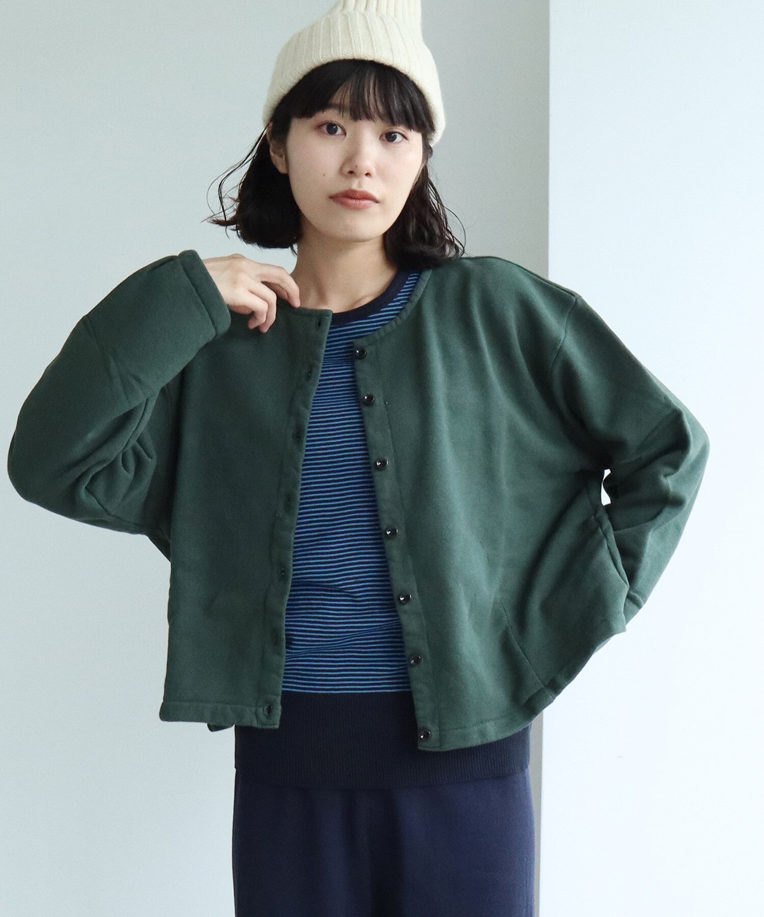 グリーン
