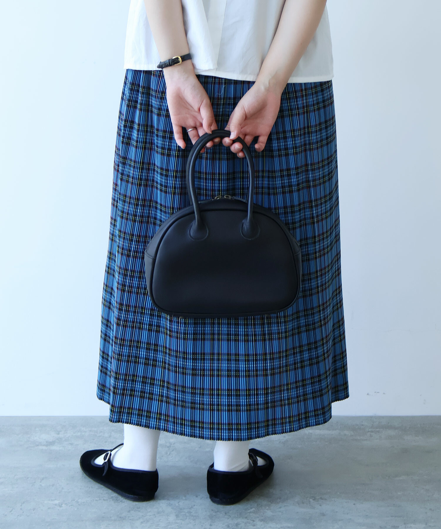 AMBIDEX Store ○ leather daikei バッグ(F クロ): bulle de savon