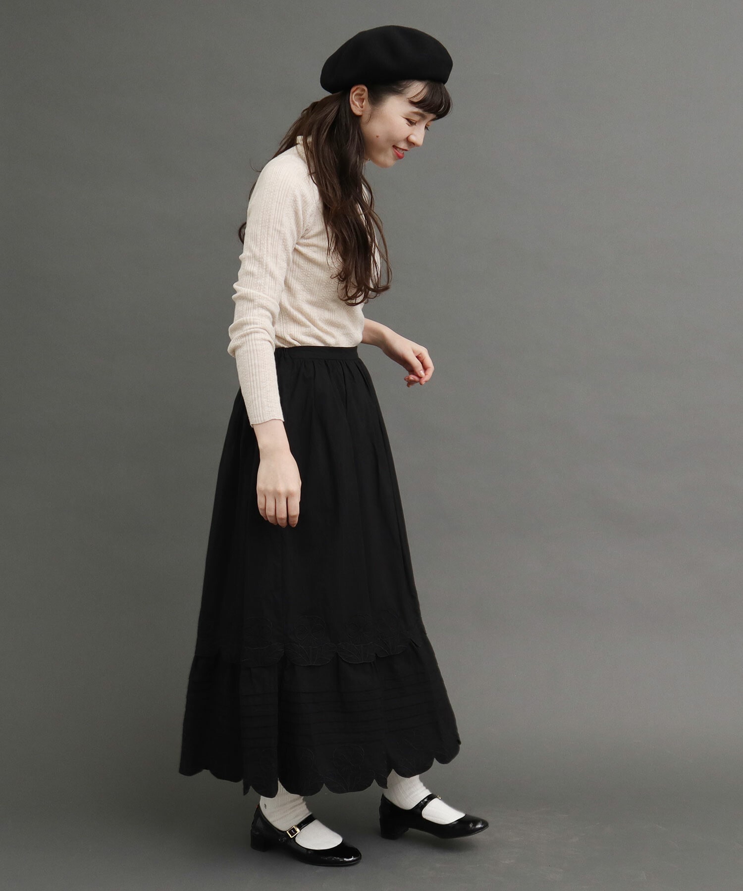AMBIDEX Store 〇パンジー刺繍スカート(F シロ): l'atelier du savon