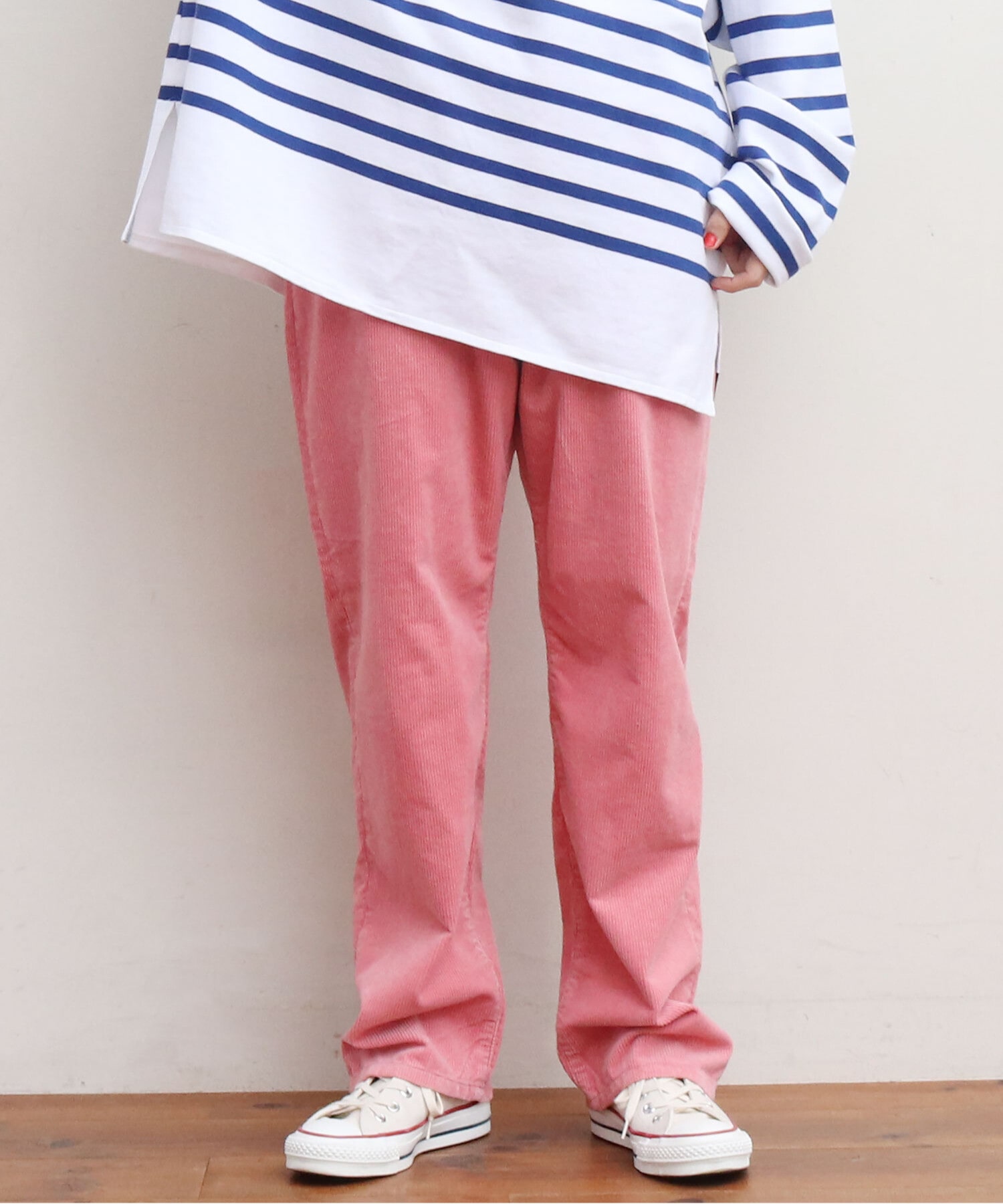 ピンク