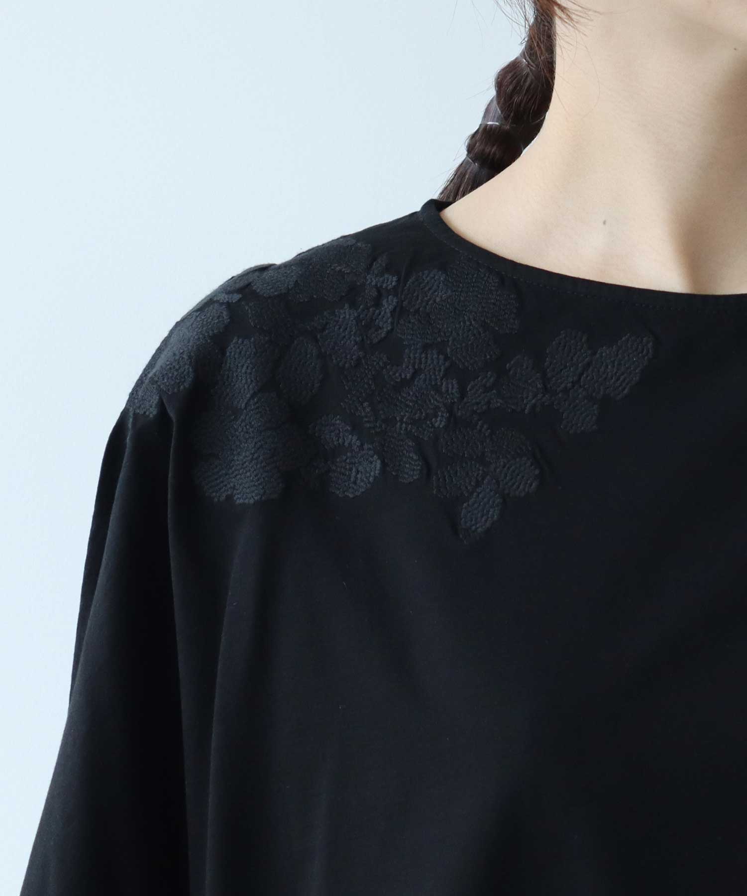 AMBIDEX Store △○花刺繍 袖フレアTシャツ(F シロ): yuni