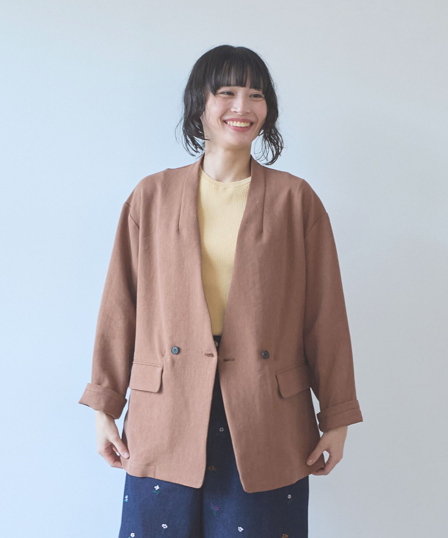 美品 yuni リネン混セミダブルジャケット 黒 AMBIDEX Store Linen/Polyester double cocoon no collar ジャケット(F