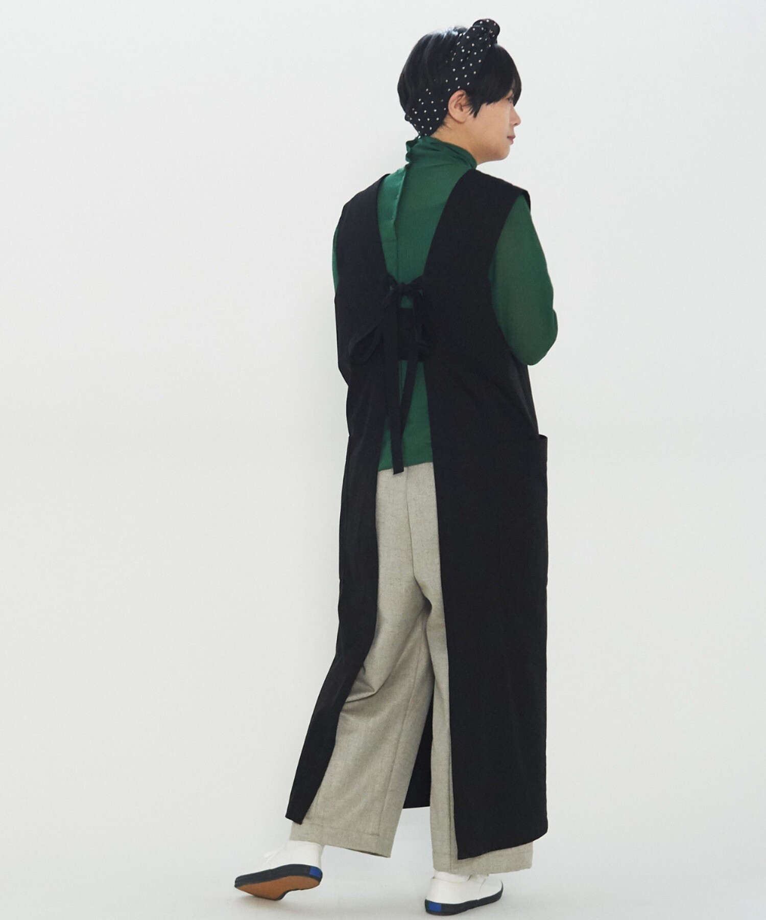 【新品未使用】yuni バックオープン ジャンパースカート