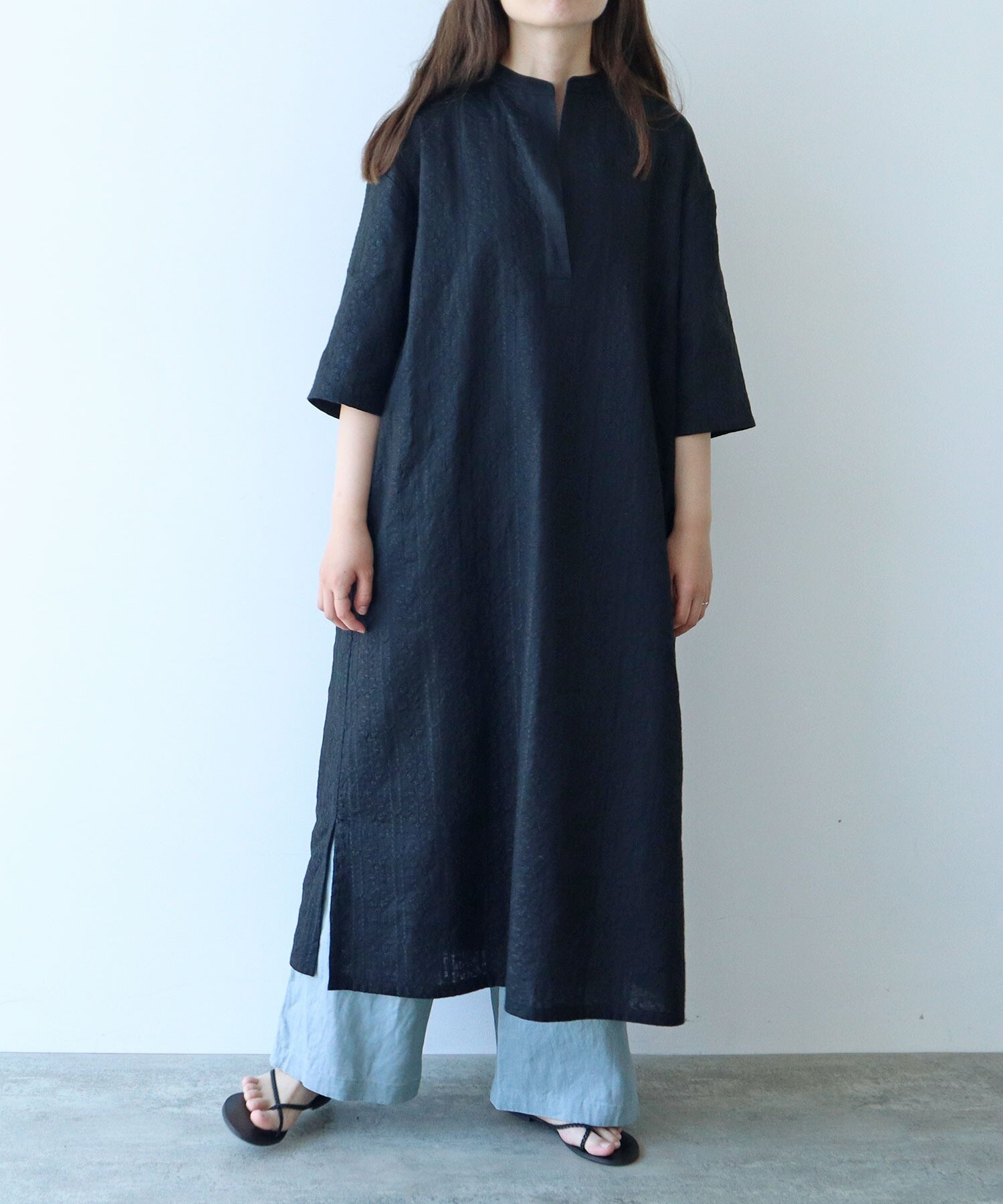 【海外限定】GinaBacconi ワンピース☆Blue Adalynn Floral Prin フラワー刺繍ワンピース （ロング・マキシ丈ワンピース）｜any