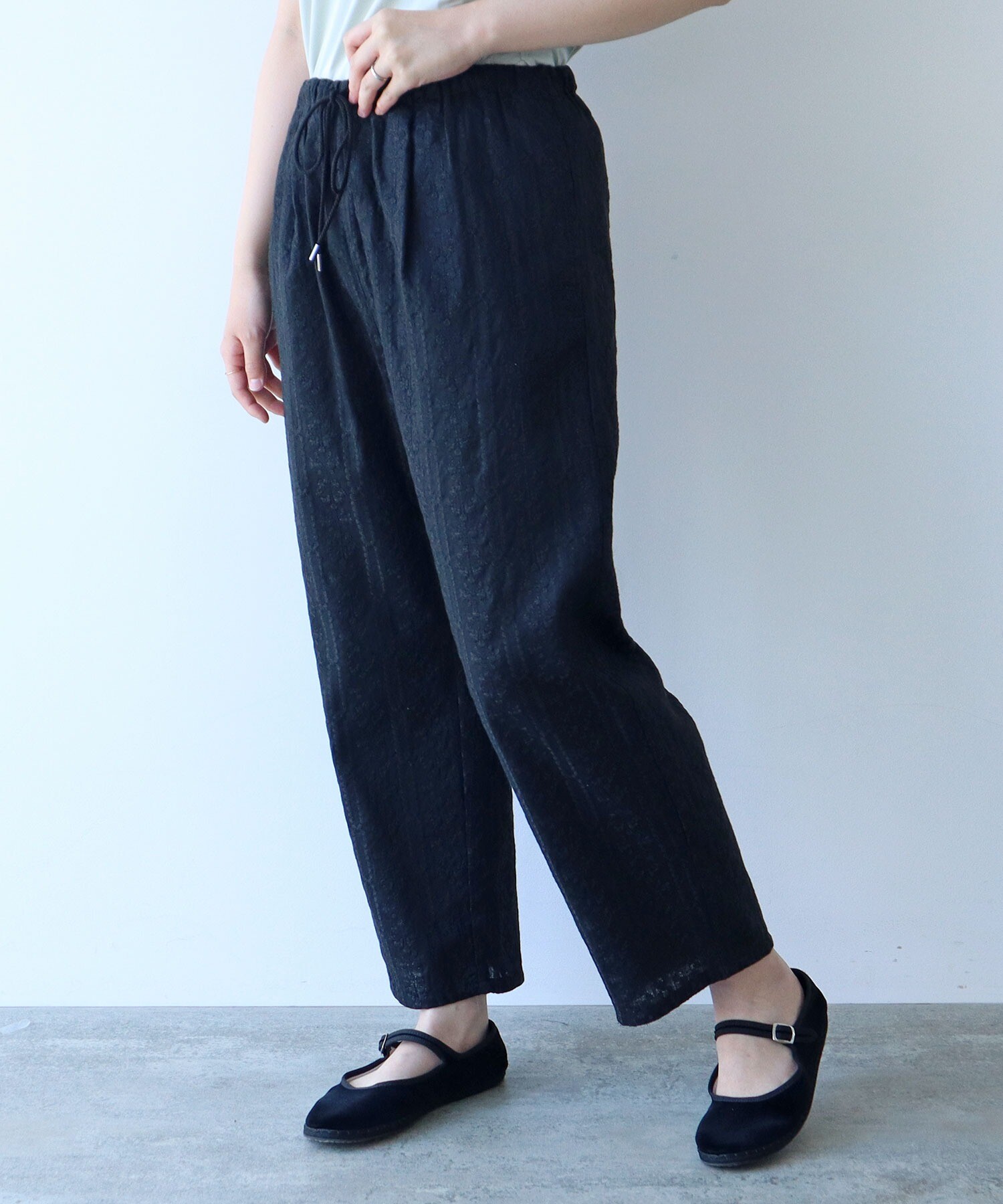 yuni パンツ AMBIDEX Store △○L/embroidely teperd パンツ(F キナリ): yuni