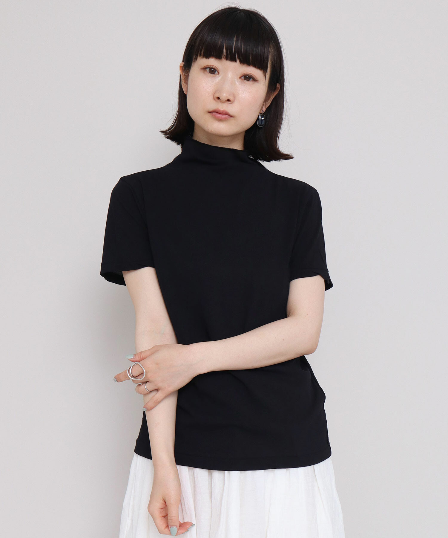 AMBIDEX Store △GV引き揃え天竺 ハーフネック Tシャツ(F クロ): iki