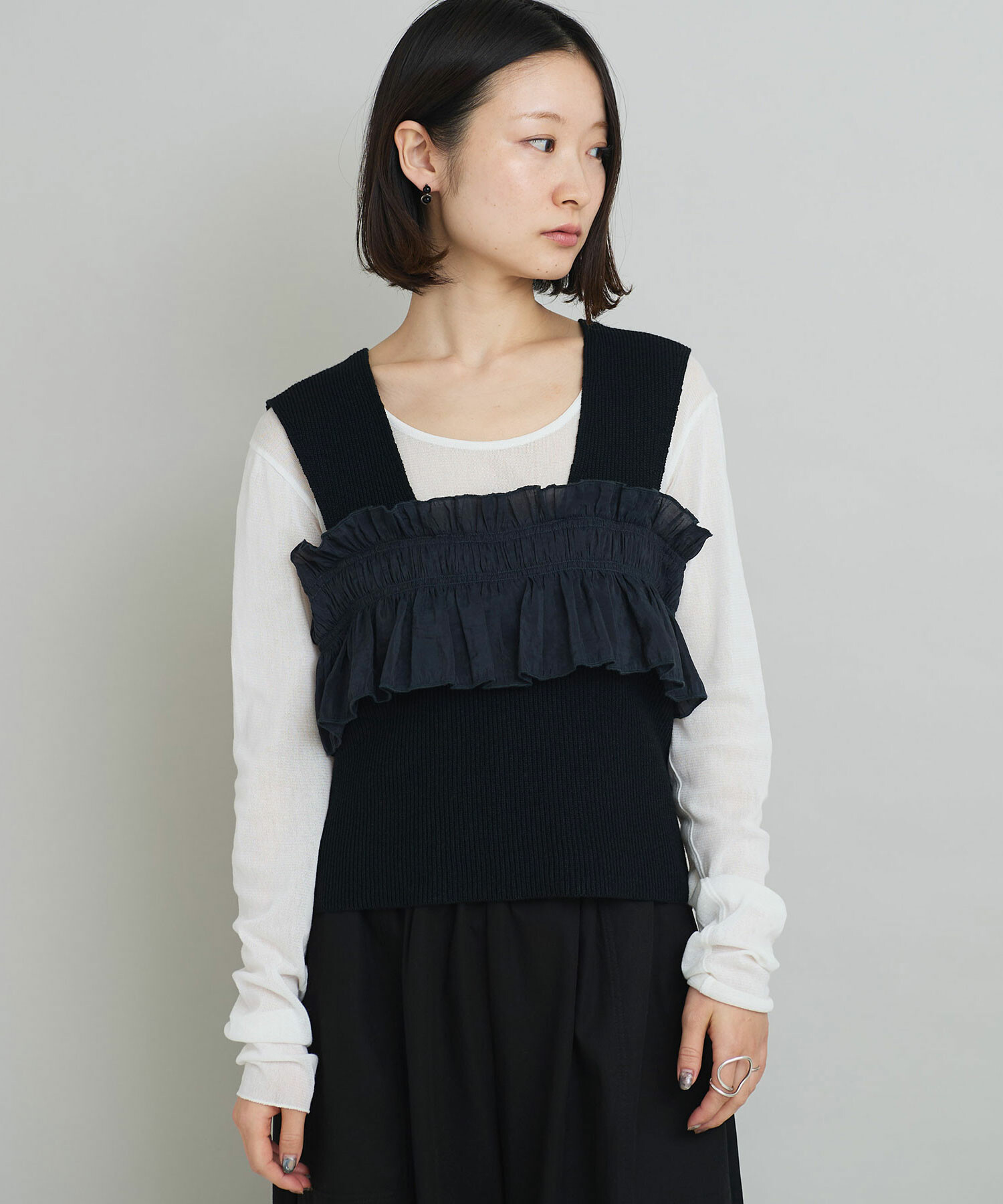 AMBIDEX Store 〇PICCO ギャザーモチーフベスト(F クロ): iki AMBIDEX Store 〇PICCO ギャザーモチーフベスト(F クロ): iki
