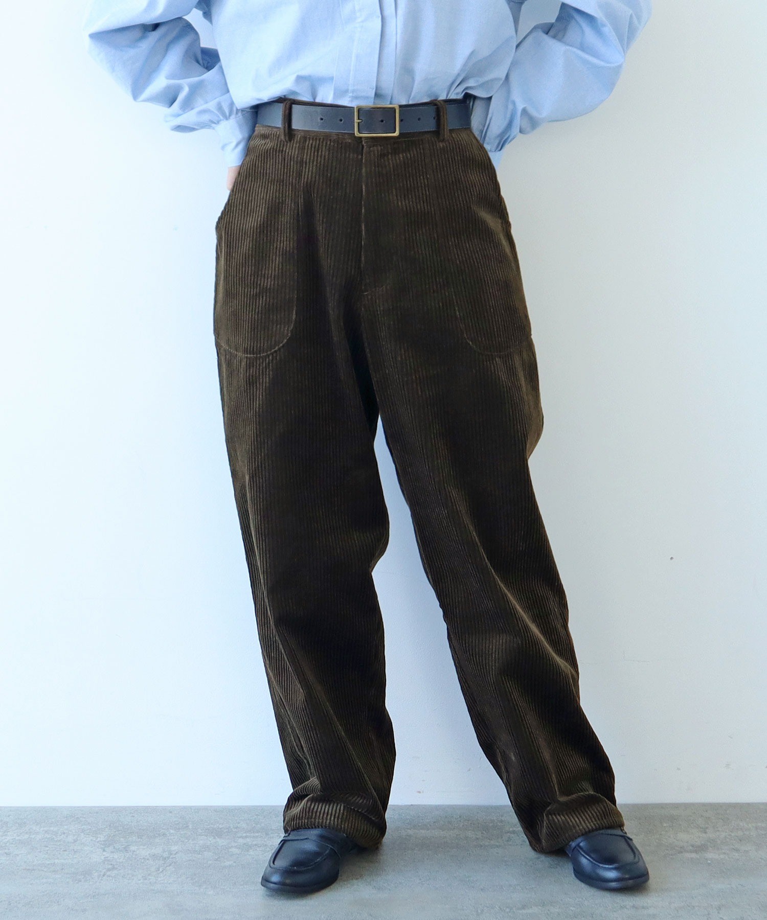 カーキ モデル:身長154cm