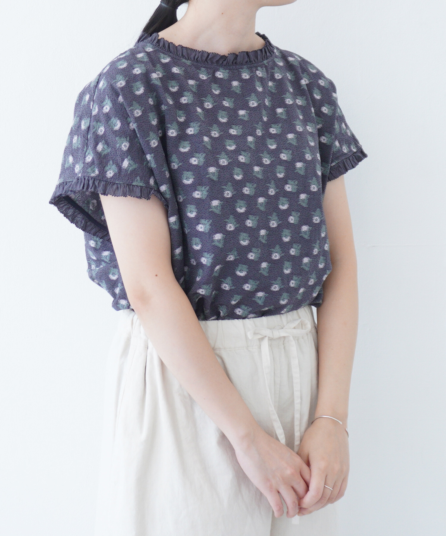 AMBIDEX Store △〇追憶の花 jacquard フリルブラウス(F