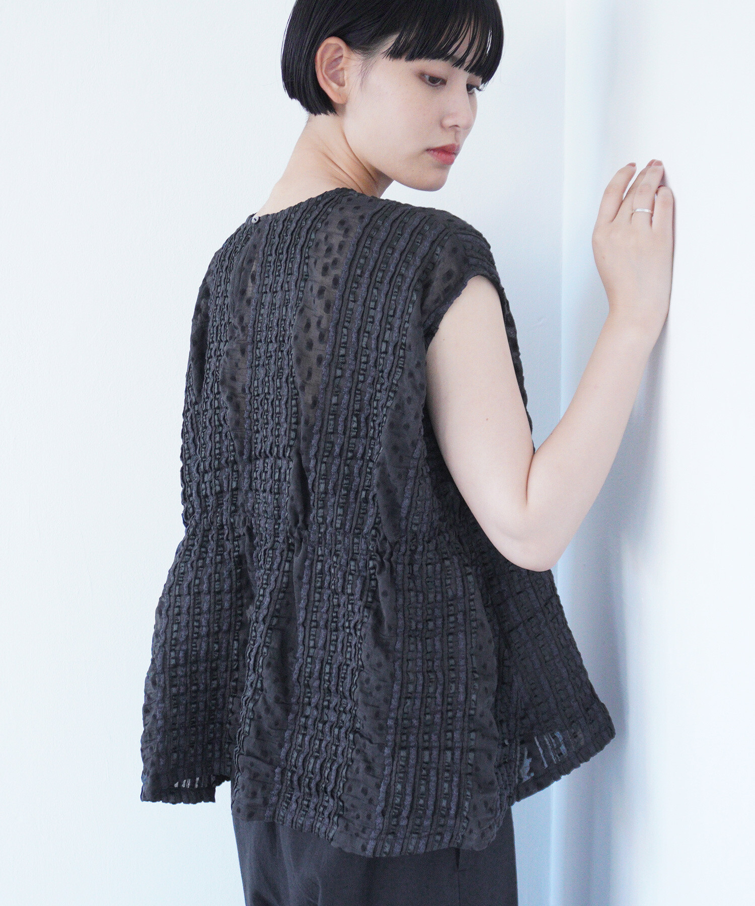 AMBIDEX Store 〇sea バックギャザーブラウス(F クロ): FLAT-cic