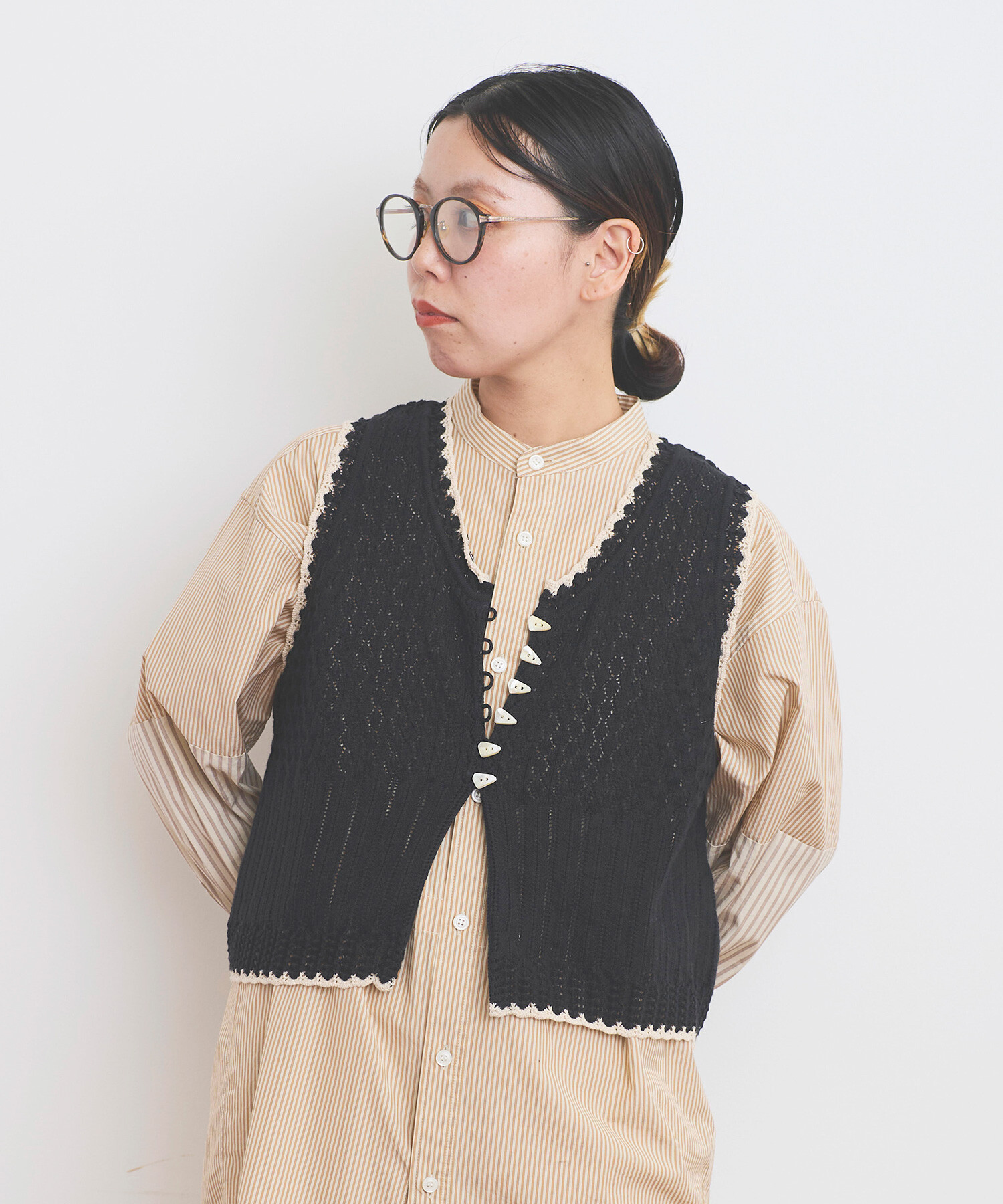 tepiページ AMBIDEX Store ○〇透かし編みベスト(F クロ): FLAT-cic-HATENA