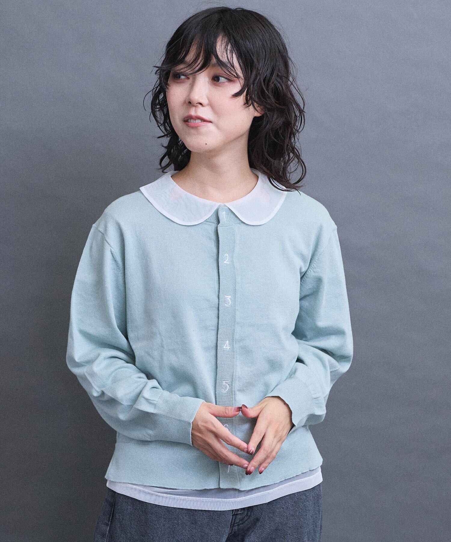 AMBIDEX Store コットン数字刺繍 クルーカーディガン(F サックス): l