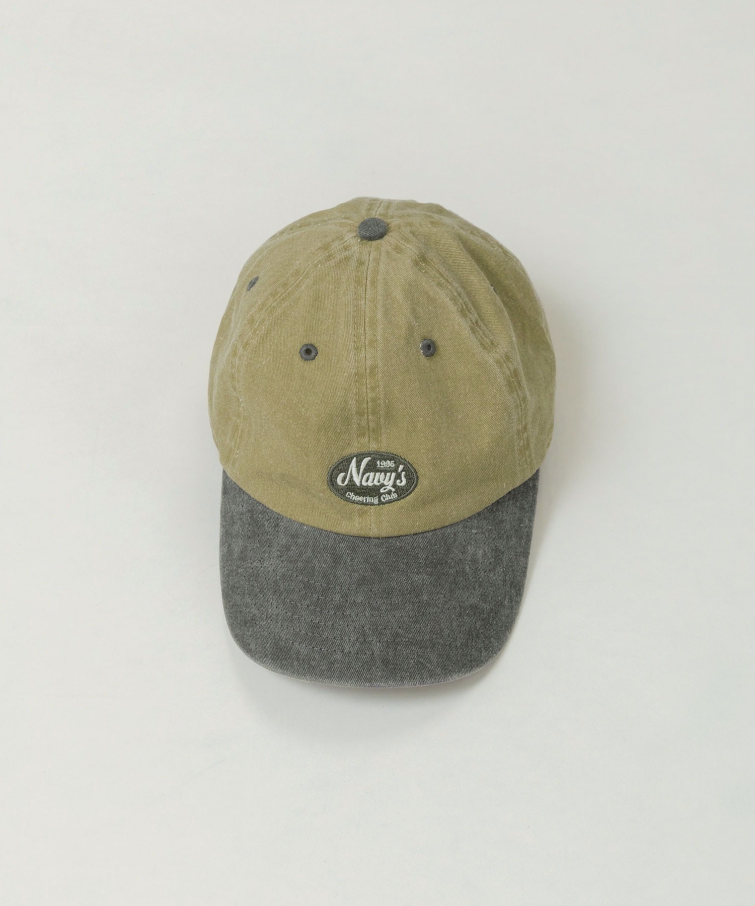 【ATiiSSU】CRAYON CAP 2カラー キャップ ATiiSSU(アティシュ) キャップ(メンズ) - 海外通販のBUYMA