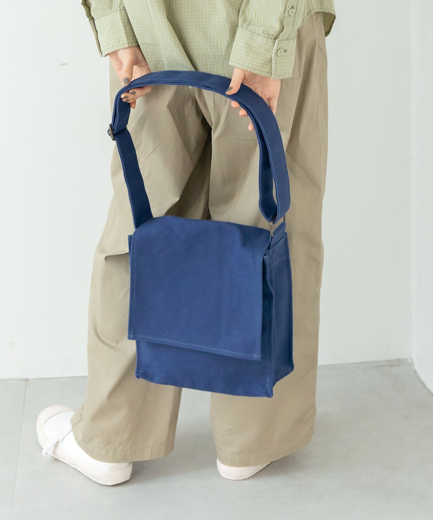 AMBIDEX Store ○ateliers PENELOPE ポストマンショルダー(F
