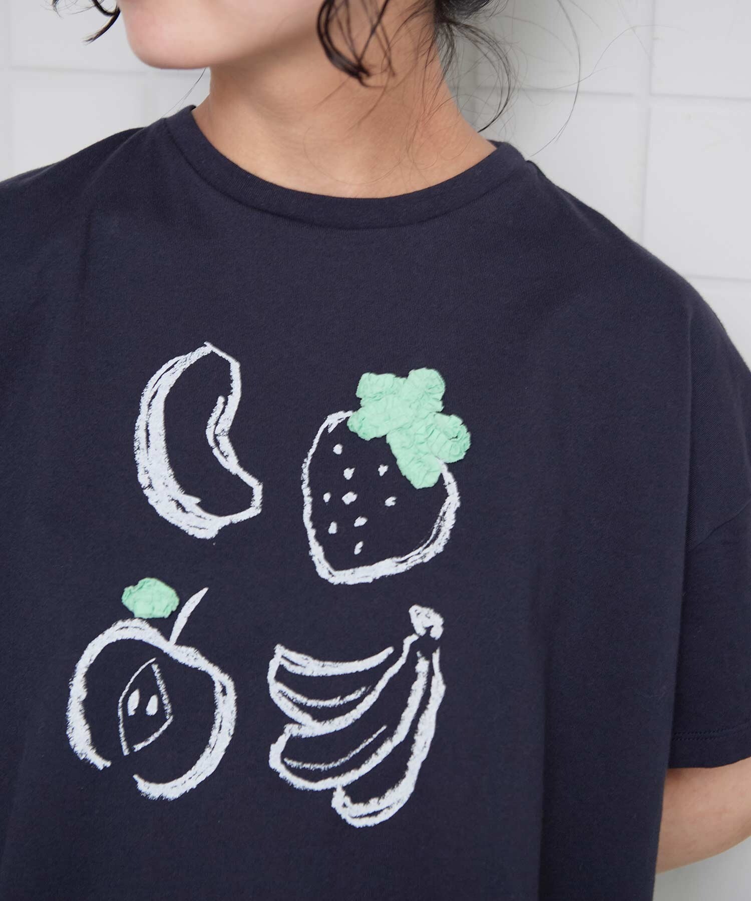 AMBIDEX Store 【予約販売】フルーツいろいろ テープ刺繍Tシャツ(F