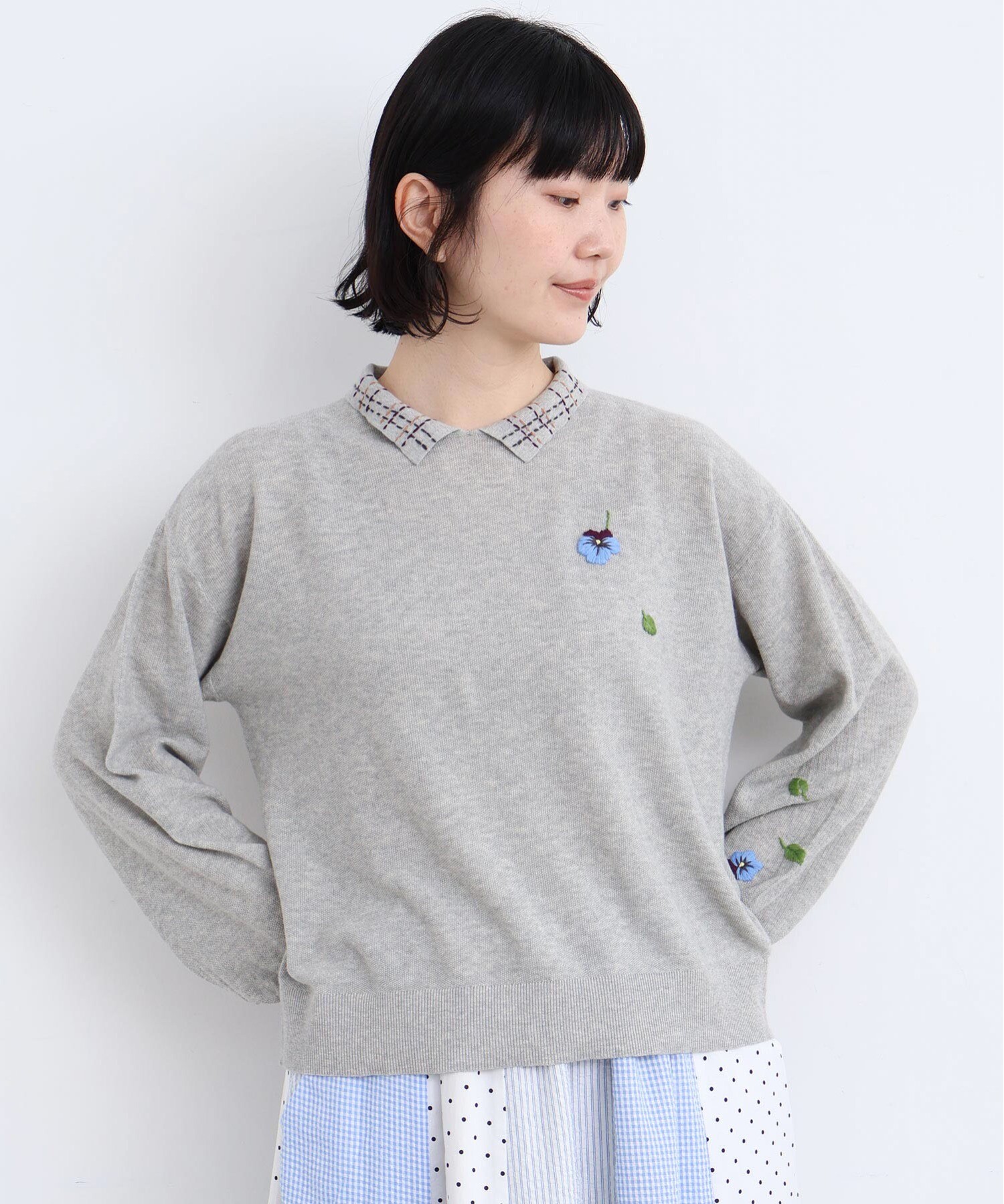 刺繍襟ニット ラナン RANAN 刺繍入りレイヤード襟ニット （ネイビー×ブルー