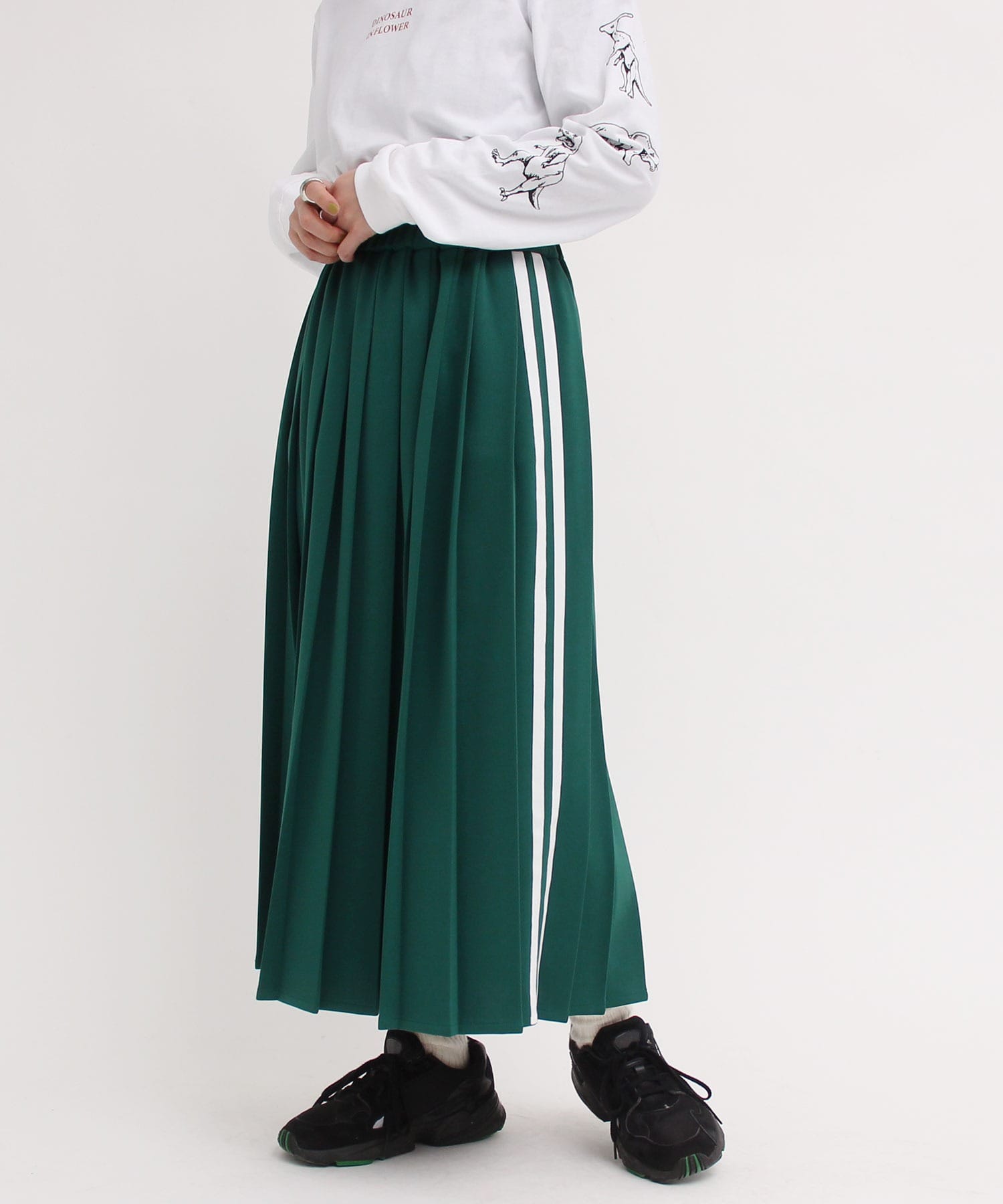 グリーン