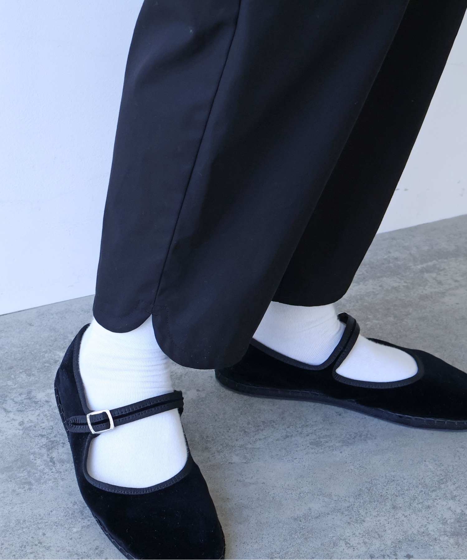 AMBIDEX Store △80/2強撚Cギャバ ベントヘムパンツ(M キナリ): yuni