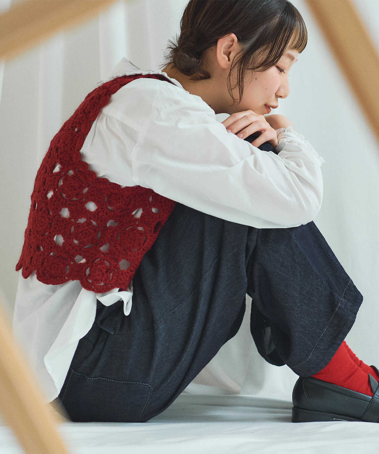 AMBIDEX Store ○ ネパールハンドニット かぎ針レース ベスト(F クロ