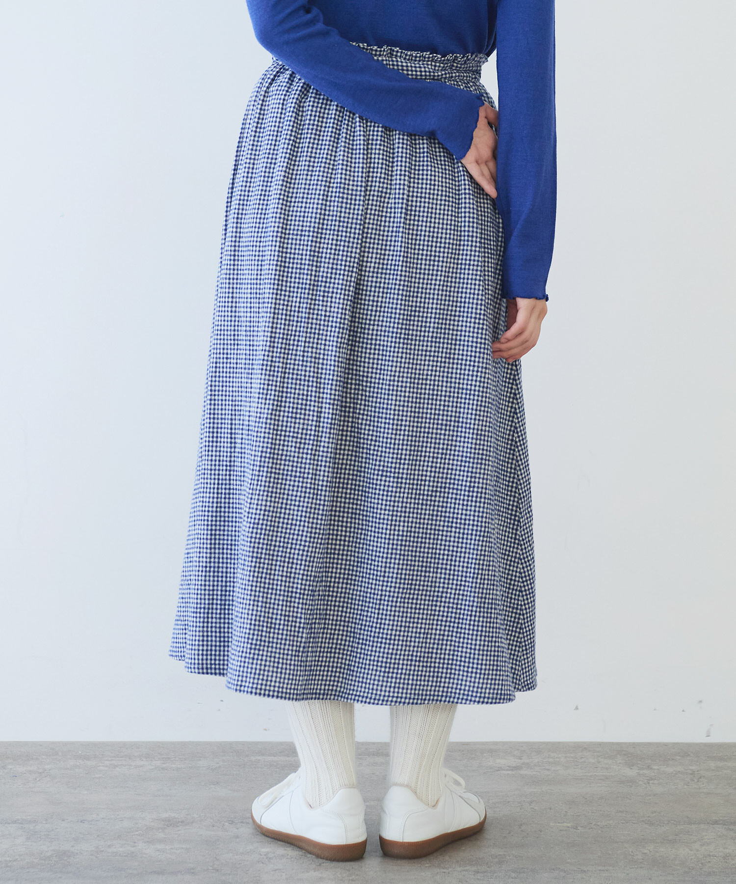 【SALE】土村芳さん掲載ページ（約A3サイズ） Allewie - Brandclub - Allewie King Size Bed Frame with 4