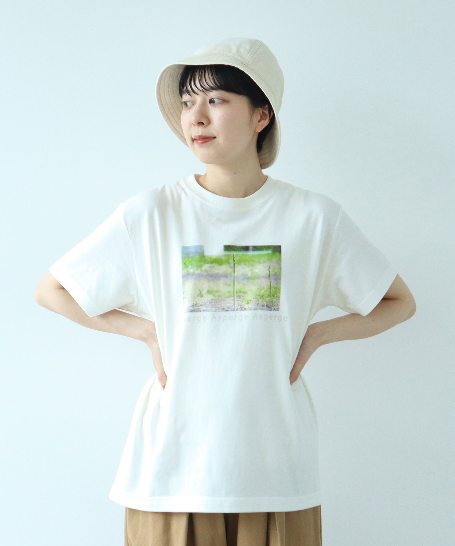 AMBIDEX Store ○Asperge print Tシャツ(F シロ): PAR ICI