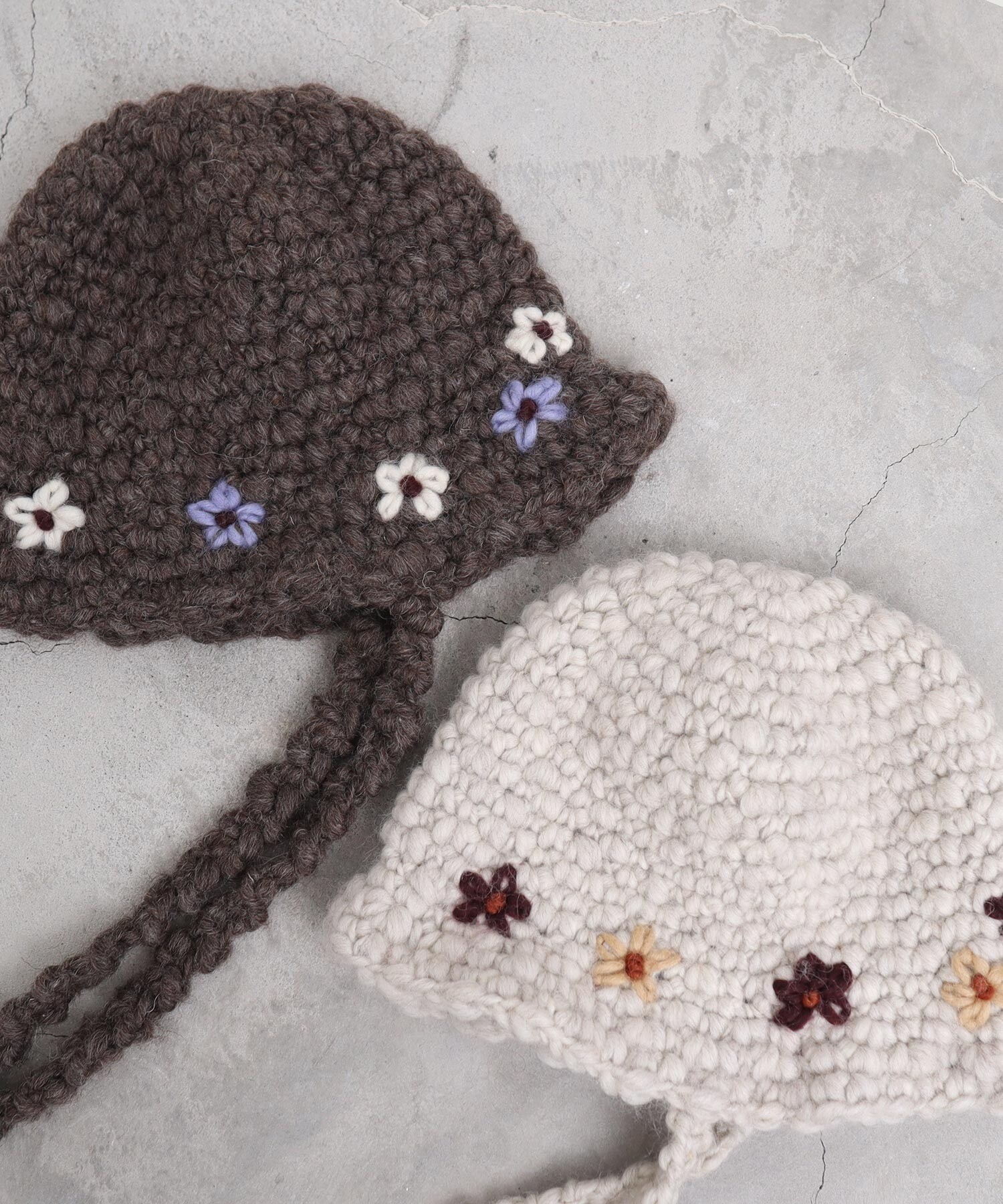 AMBIDEX Store 〇ちいさな花のハンドニットハット (F キナリ): l