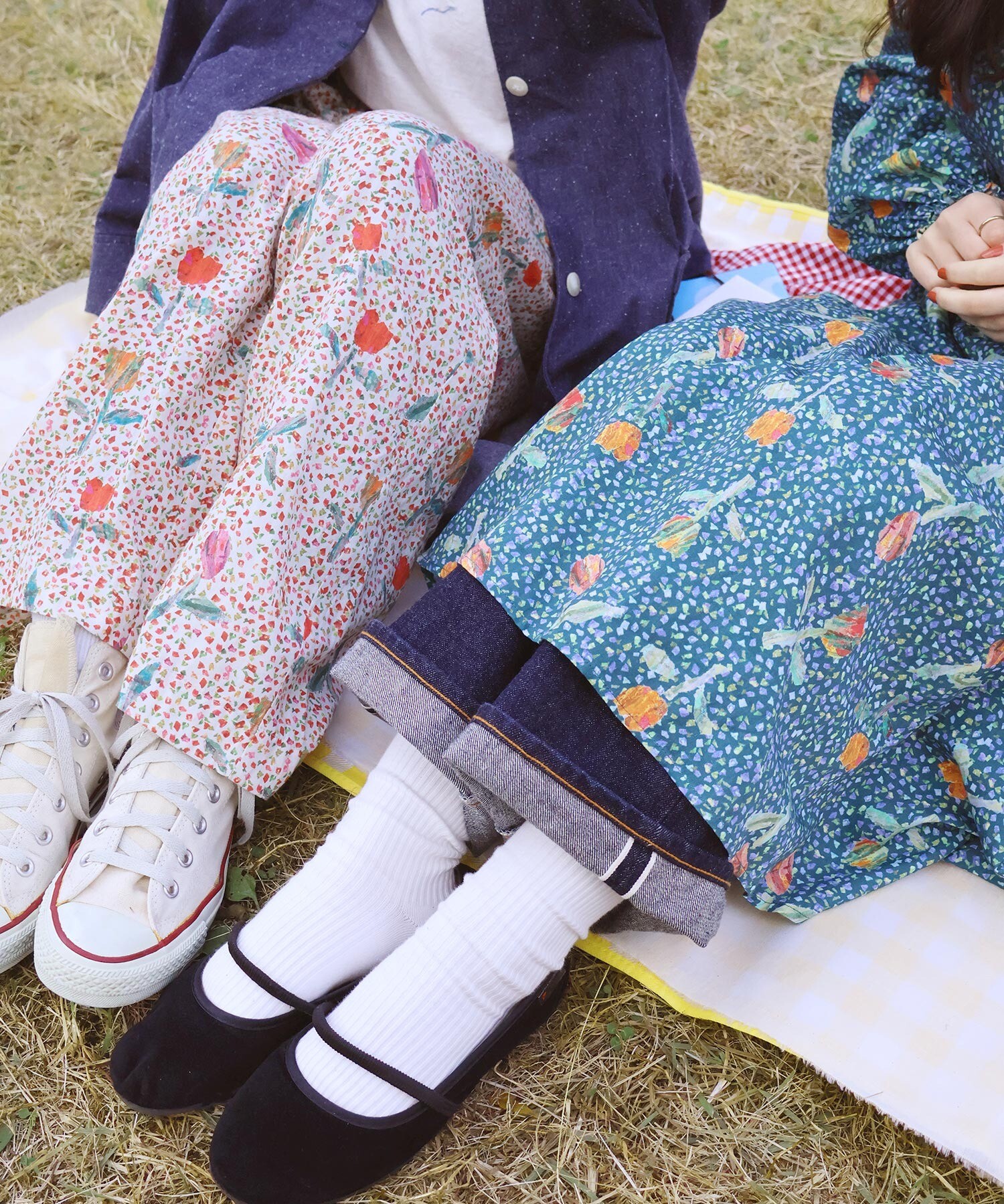 AMBIDEX Store 【予約販売】ちぎり絵のチューリッププリントパンツ(F