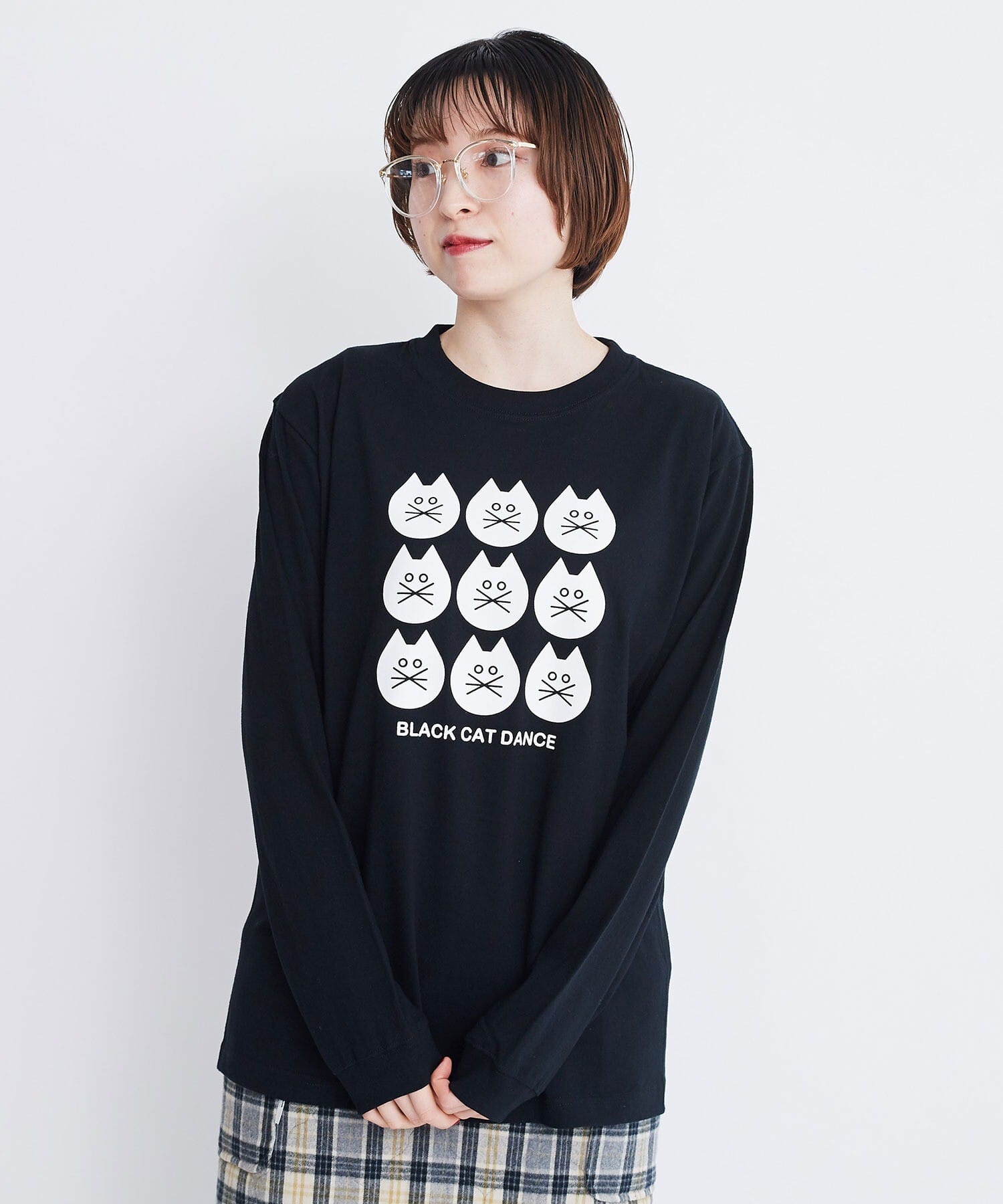 AMBIDEX Store ○Black cat dance ロンT(F WHITE): l'atelier du savon