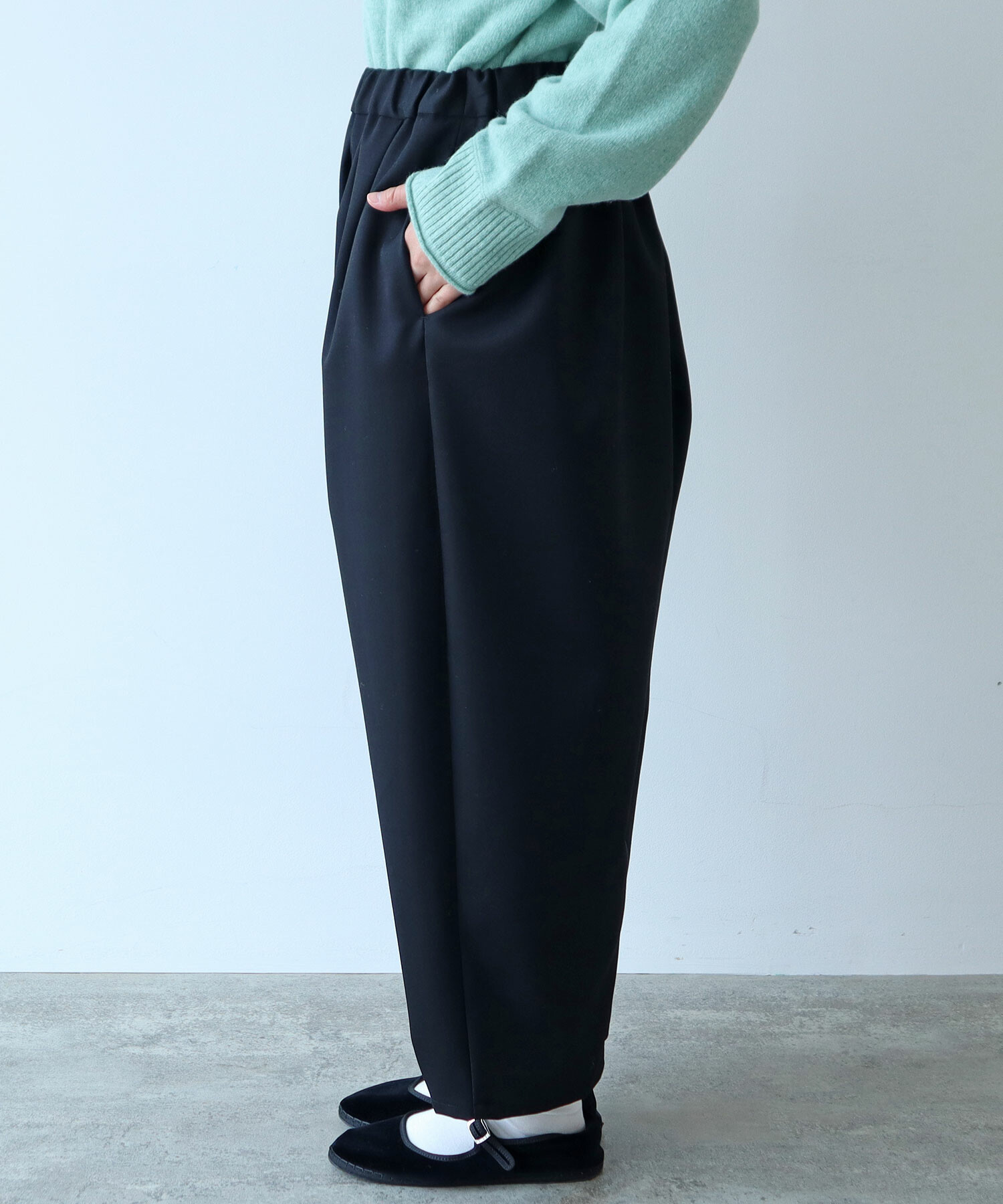 Lei 仁　イカパンツ AMBIDEX Store 〇 2/60 W ギャバ タックパンツ(F クロ): bulle de savon