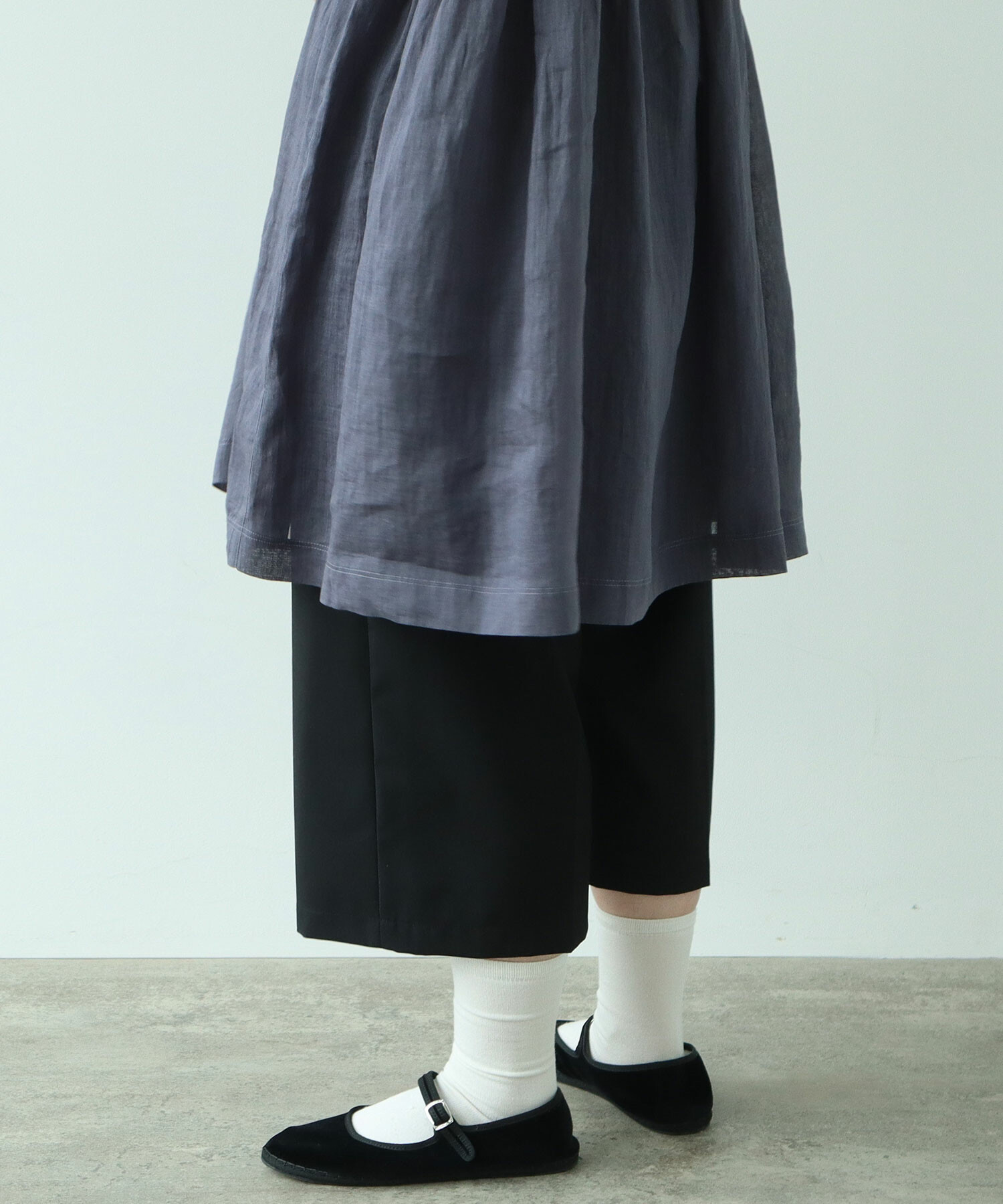 AMBIDEX Store 〇 T/R みじかめスラックス(F クロ): bulle de savon