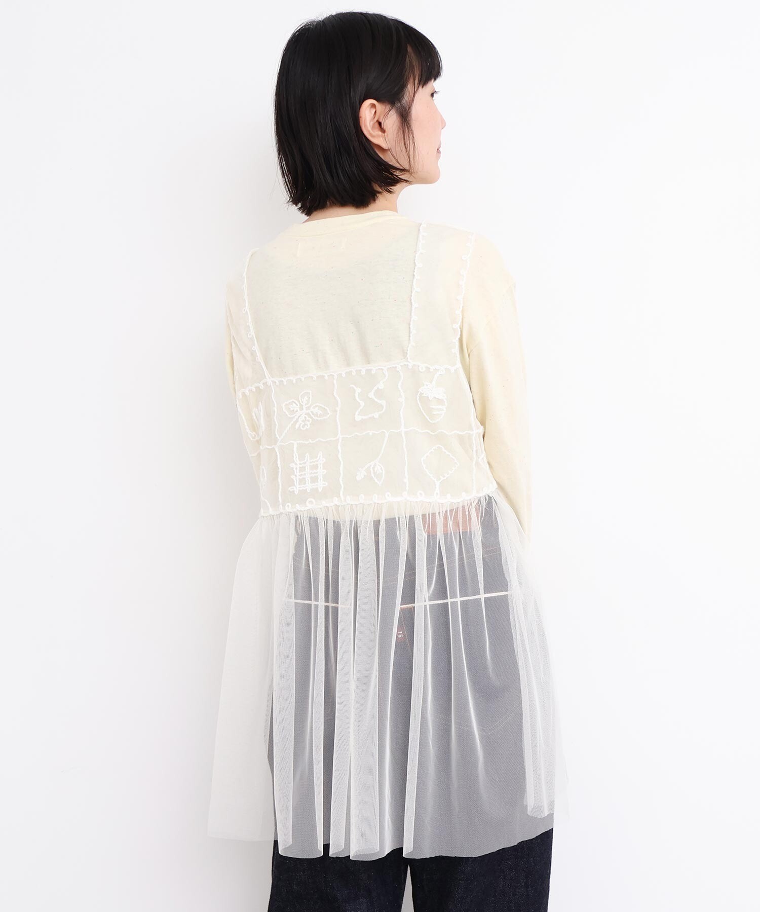 AMBIDEX Store 【予約販売】○いちごのコード刺繍 重ねるチュール