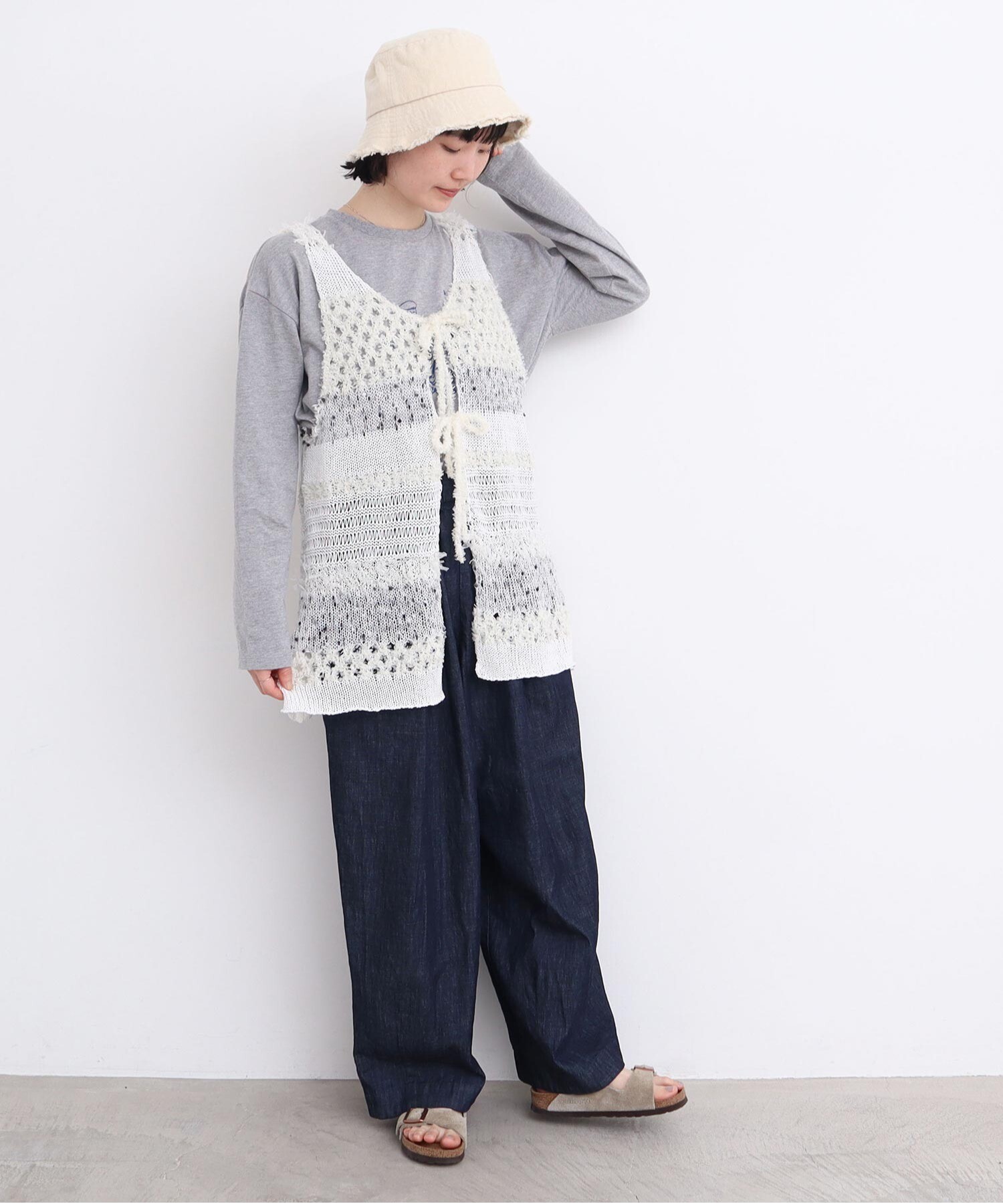 かつページ AMBIDEX Store 【予約販売】〇ぽつぽつ糸のcraft knitベスト (F