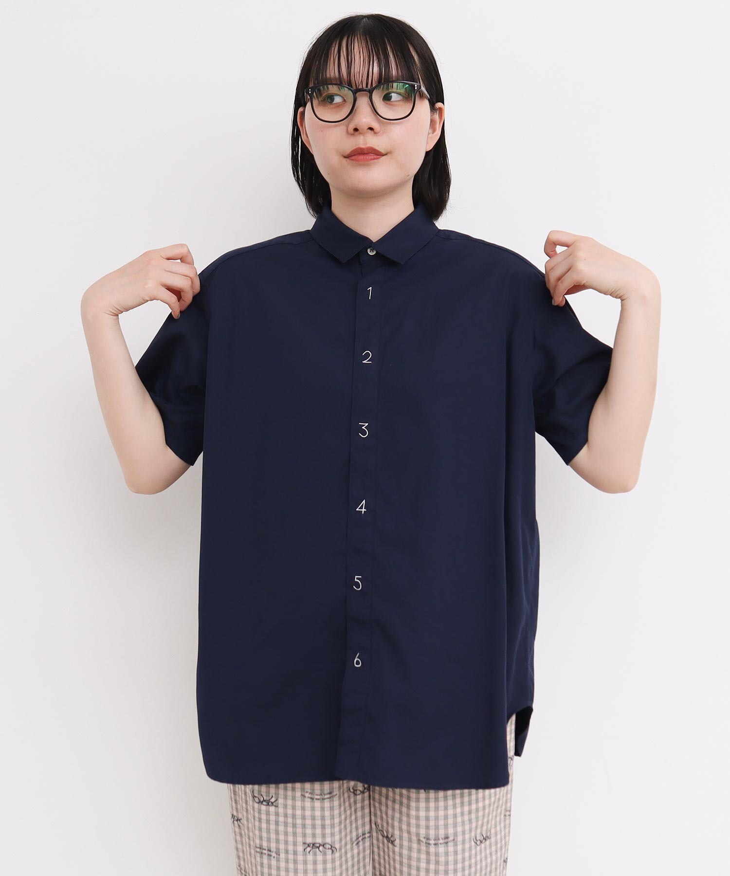 AMBIDEX Store 80/2ピンオックス 数字刺繍半袖シャツ(F サックス