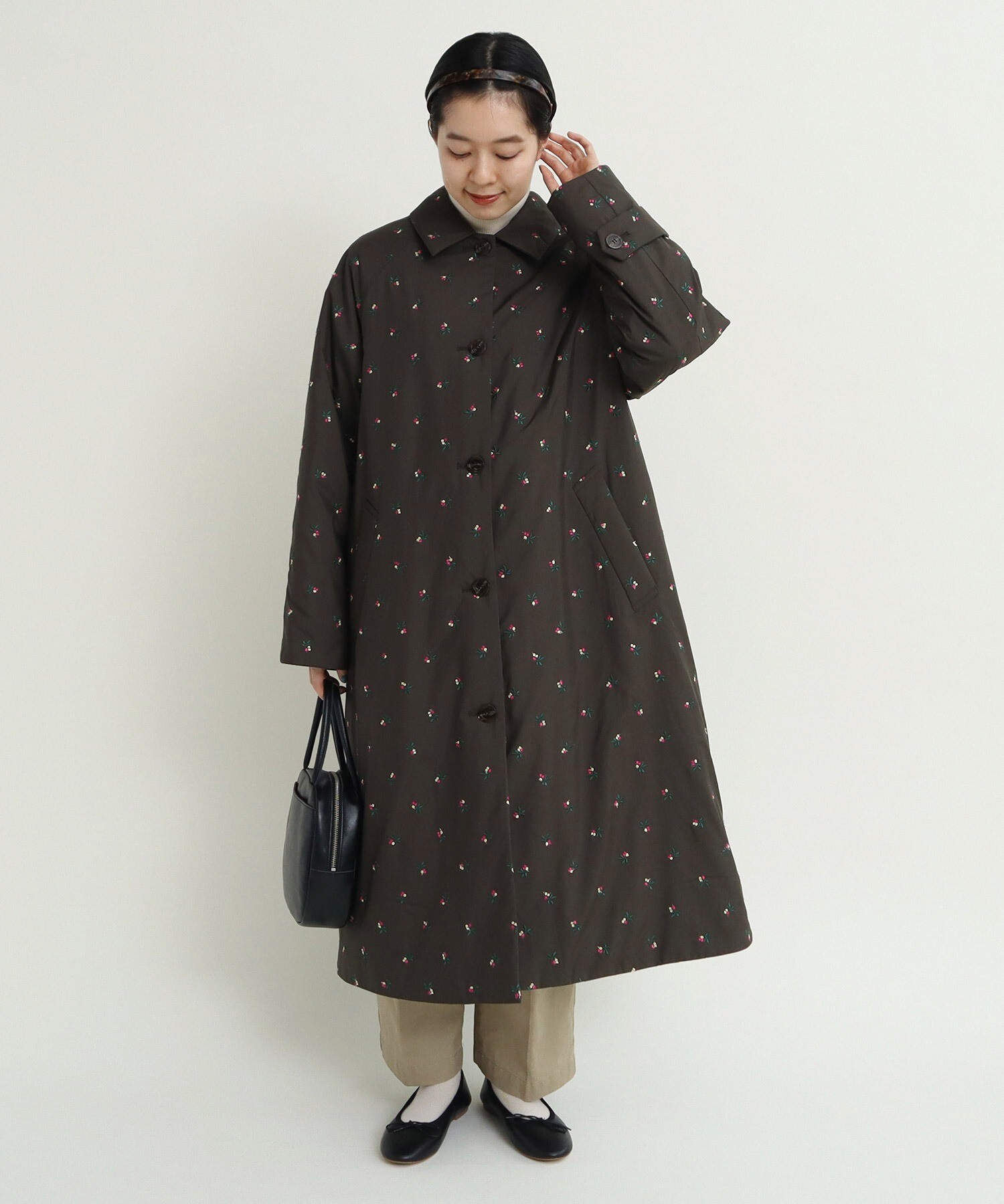 EVOダウン 小花刺繍ステンコート